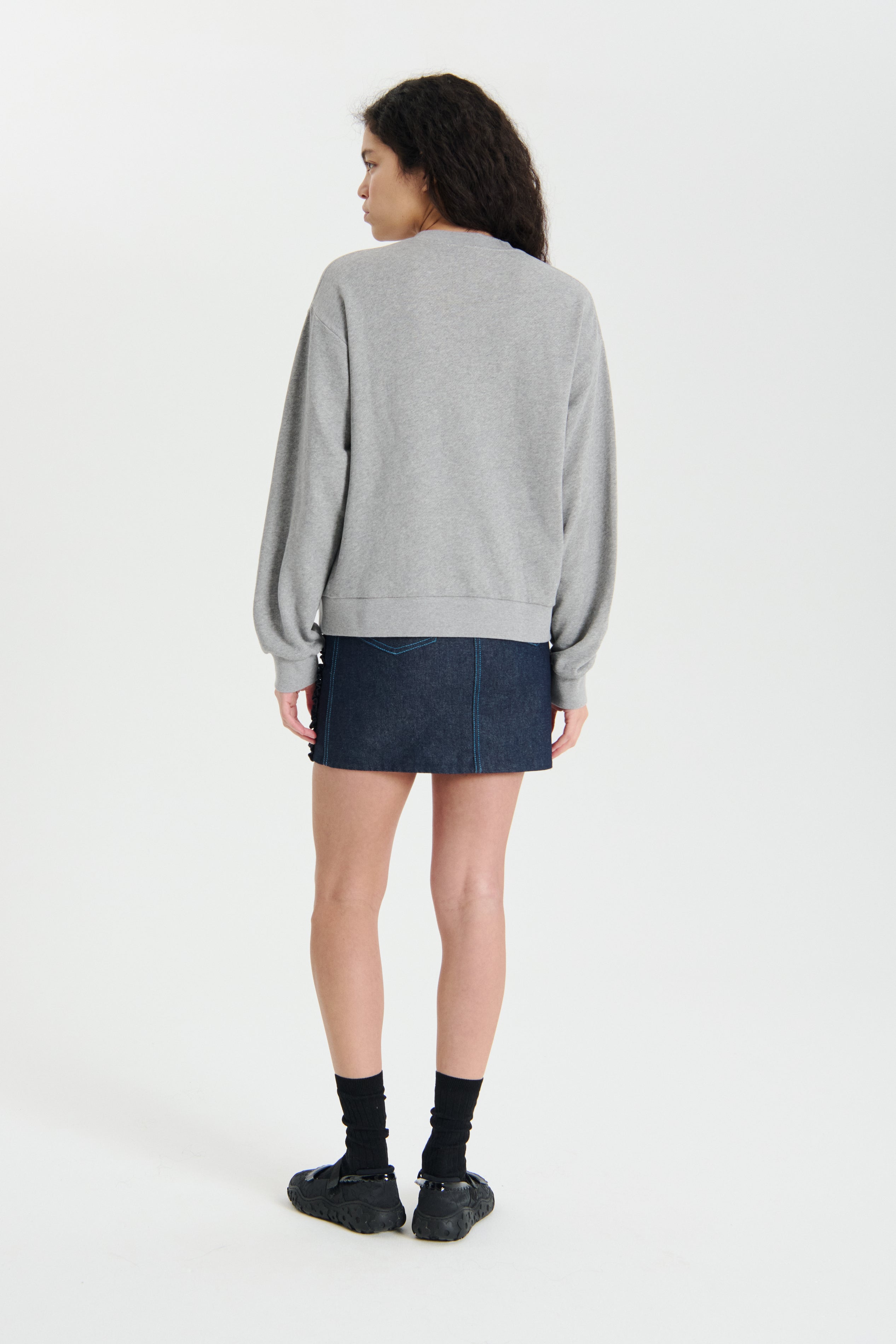 alors paris Sweat-shirt Sardina グレー Andie Oversized Fleece Varsity Graphic Sweatshirt - Heather Grey