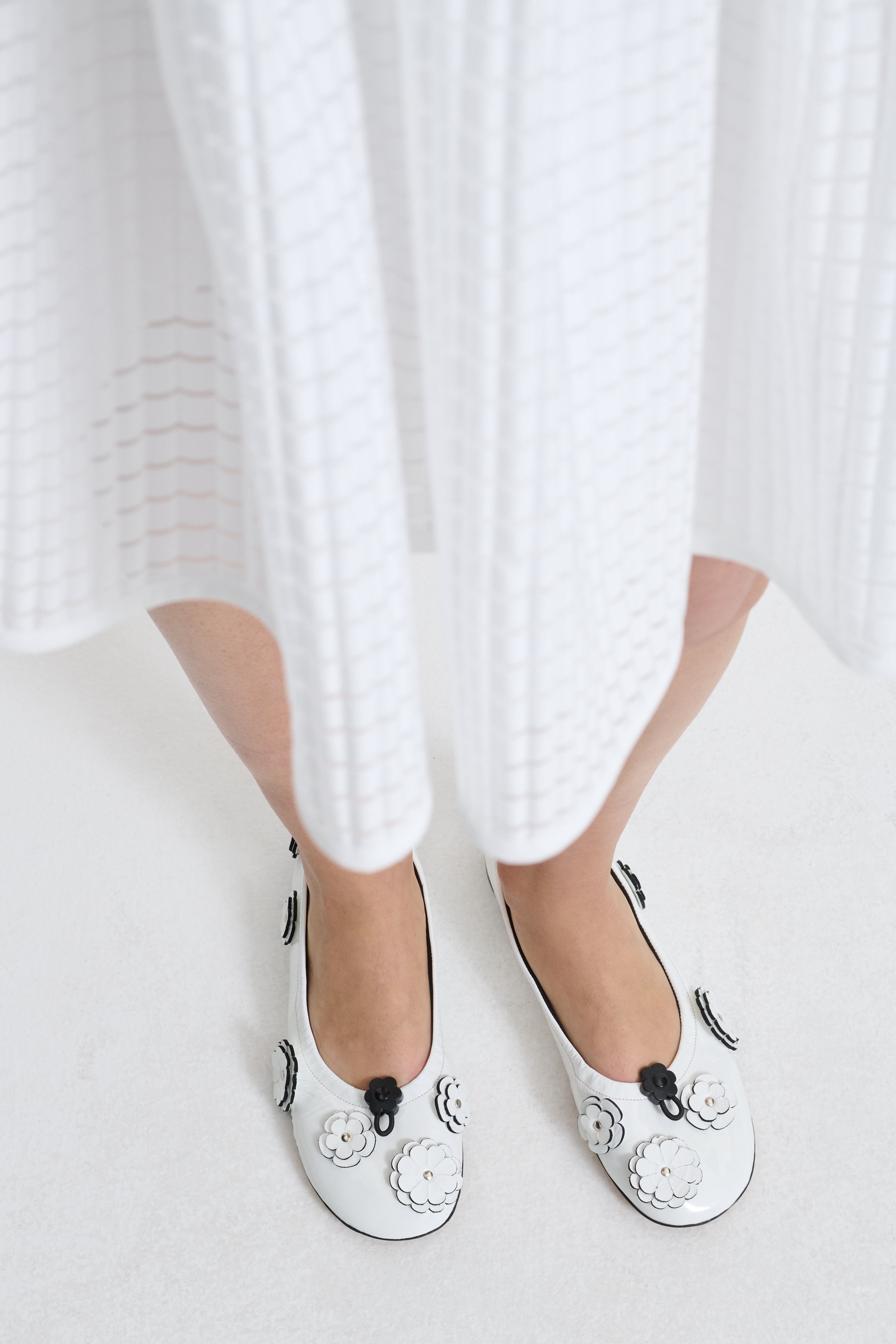 未使用 Pretty Ballerina フラットシューズ 白 Pretty Ballerinas – Pretty Ballerinas(プリティ・バレリーナ）は