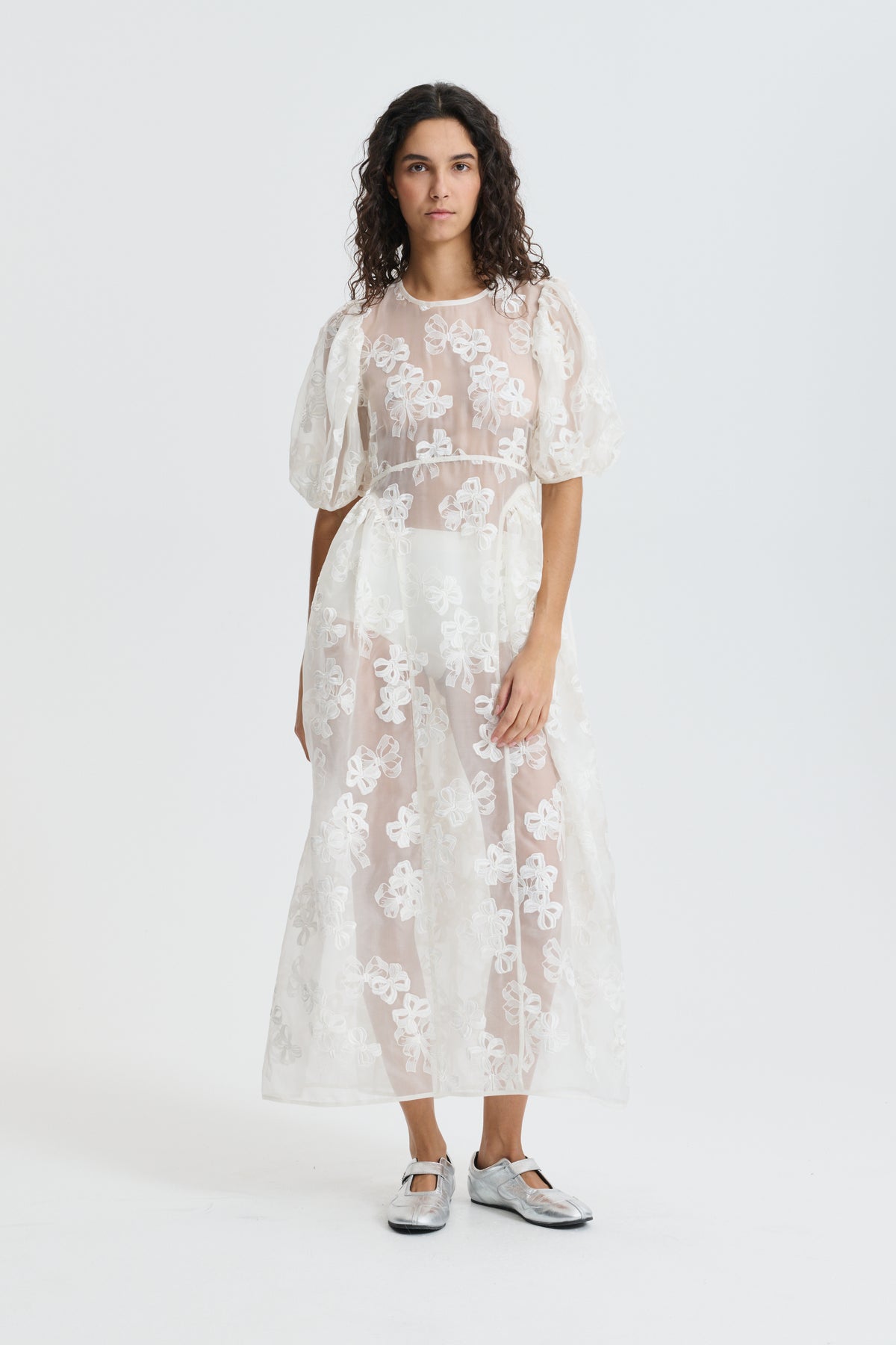 cecilie bahnsen white dress CBULANI ethereal presence.The CBDuana is Color:Oat Texture Remember When Pippa Middleton summer 1 26