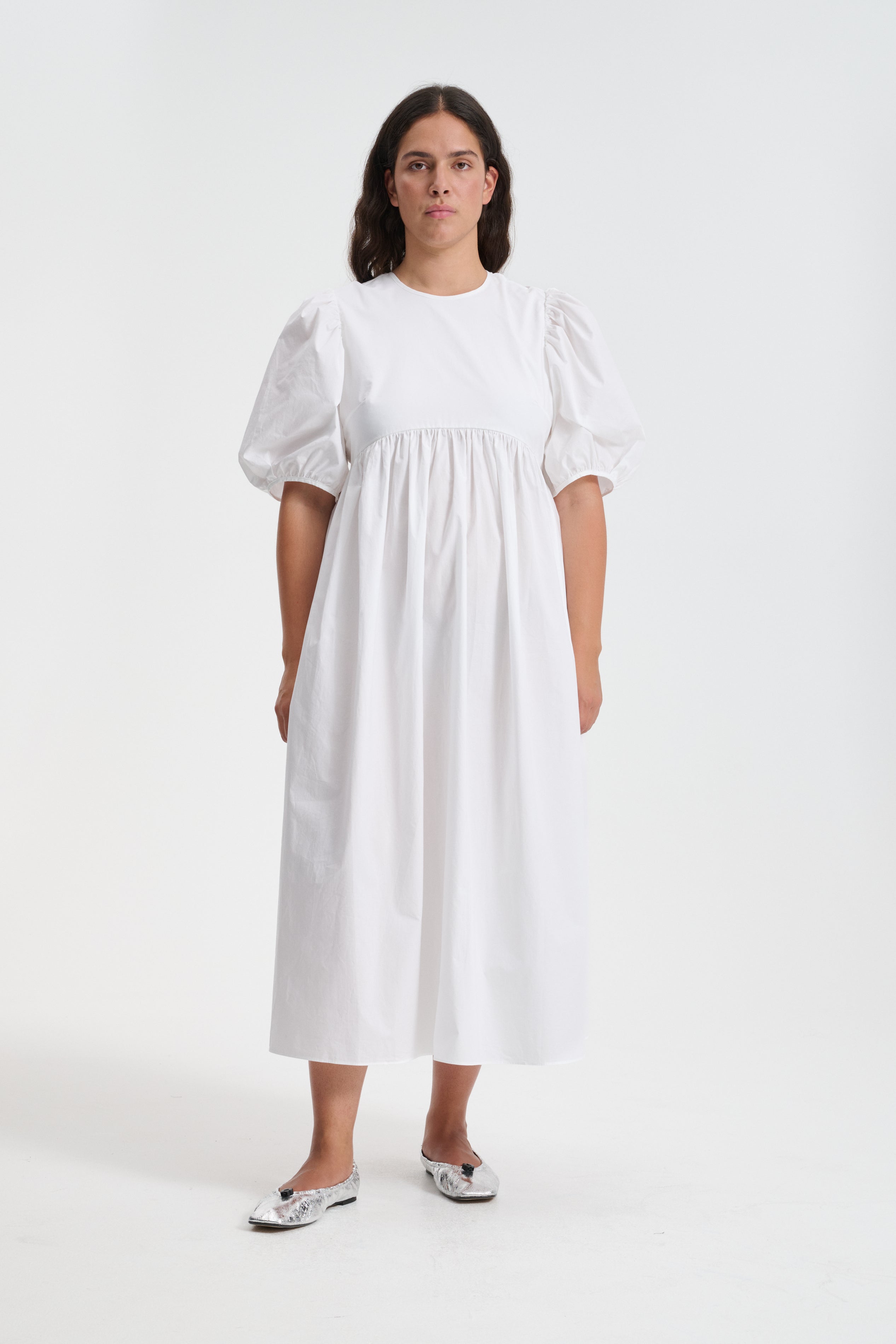 HYKE 25SS COTTON BALLOON SLEEVE DRESS　白2 HYKE / COTTON BALLOON SLEEVE DRESS ( BLACK , WHITE ) | JUQUI