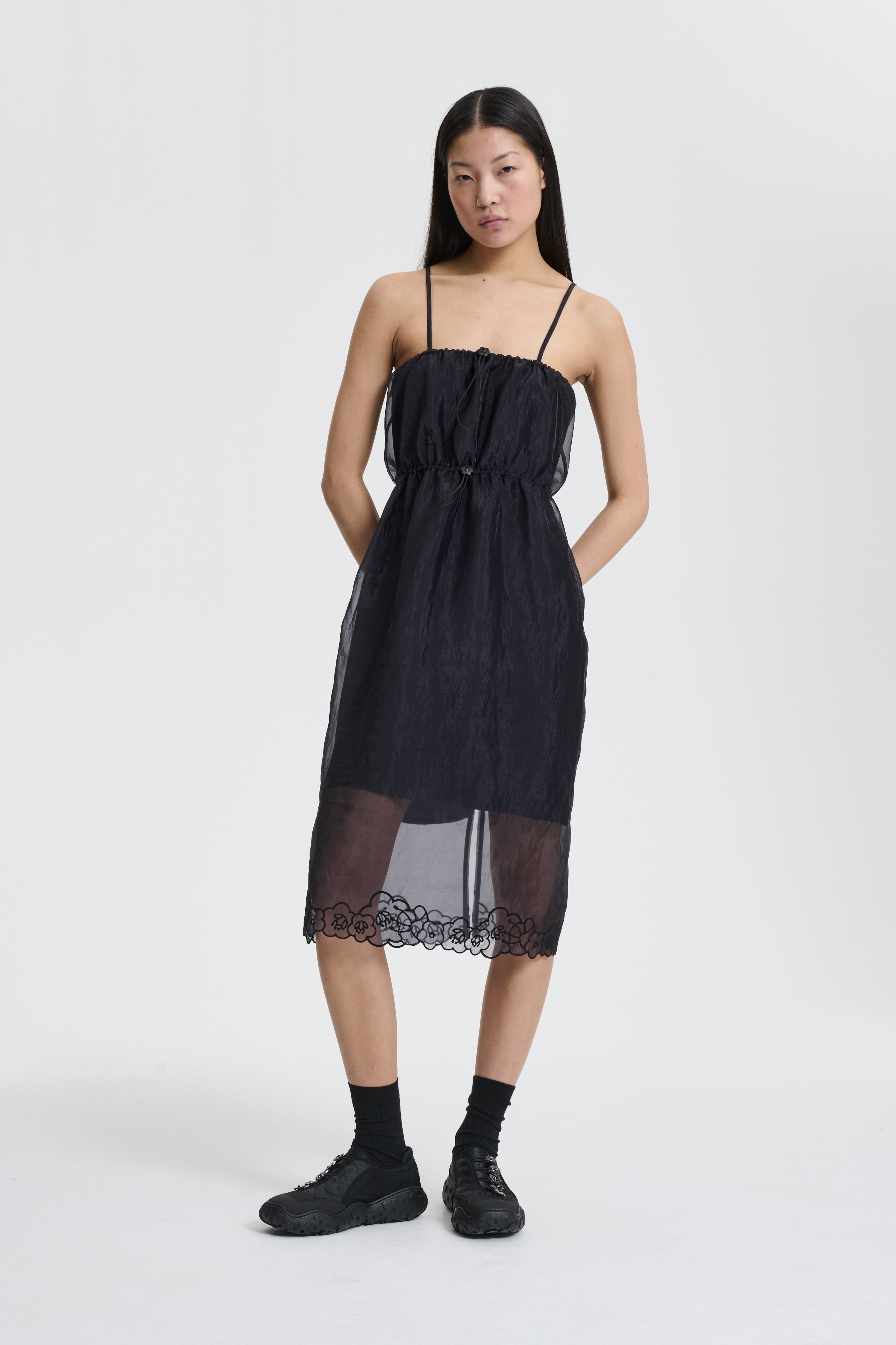 BARR | DRESS LIQUID MYRTIA BLACK