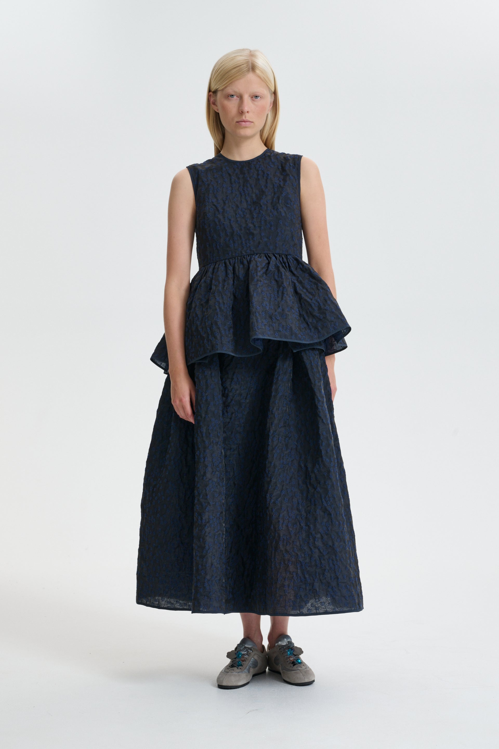 CBEA | TOP MARGUERITTE CLOQUÉ NAVY – Cecilie Bahnsen