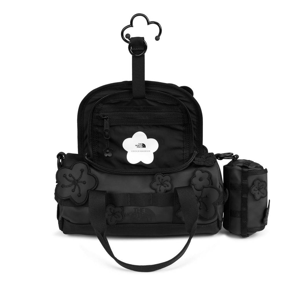 THE NORTH FACE X CECILIE BAHNSEN MARIA BASE CAMP | CLUTCH | BLACK