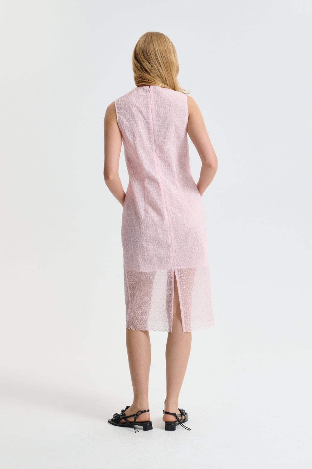CBDEVIN | DRESS WINDFLOWER EMB BLUSH PINK
