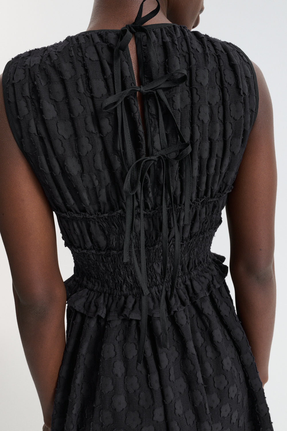 CBDINAH | DRESS FLEUR FIL-COUPÉ BLACK