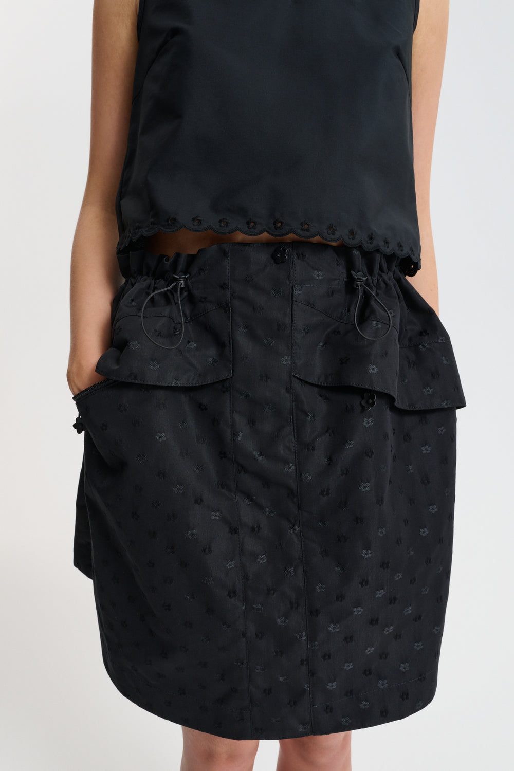 CBDELINA | SKIRT IRIS JACQUARD BLACK
