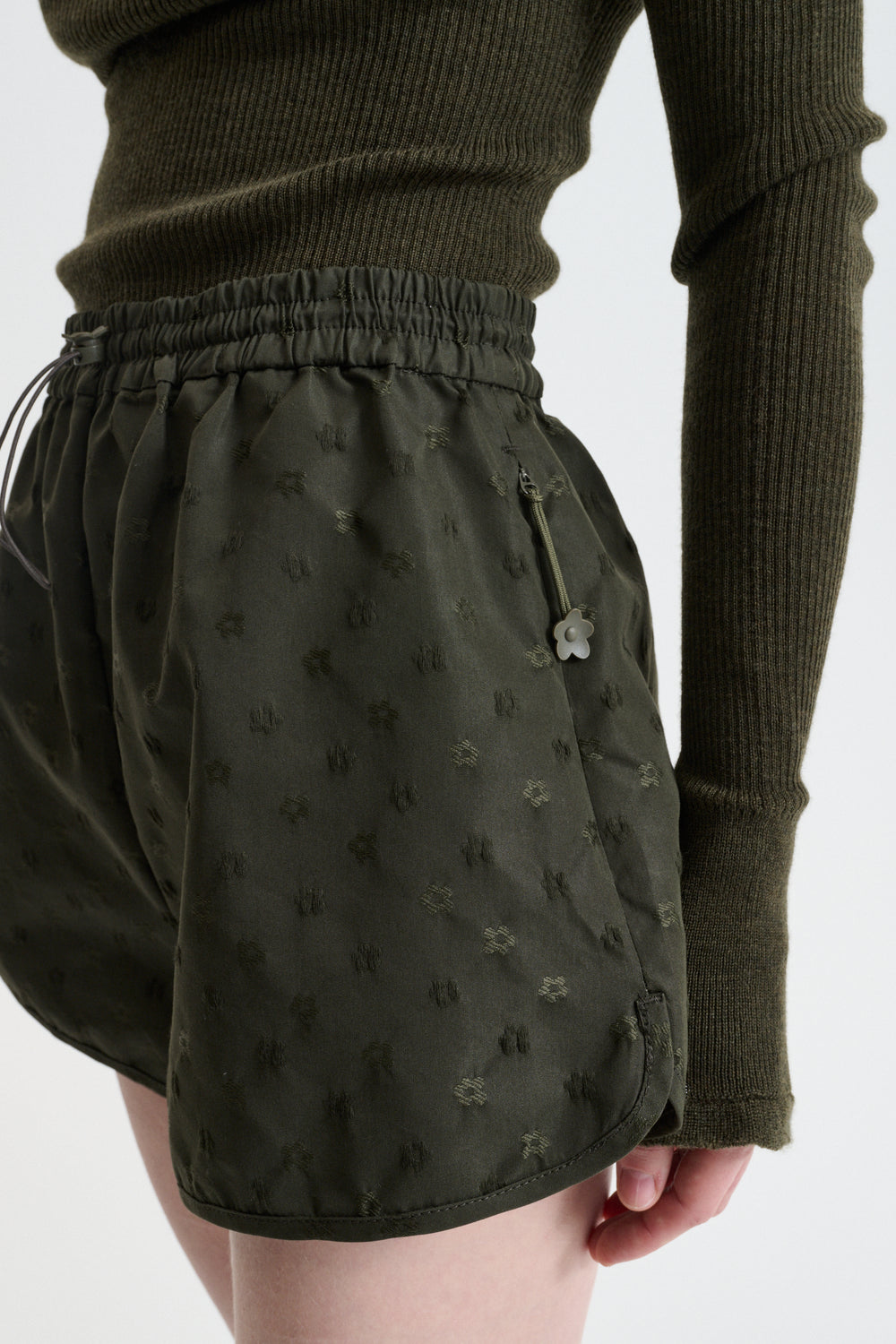 CBDAHANA | SHORTS IRIS JACQUARD OLIVE