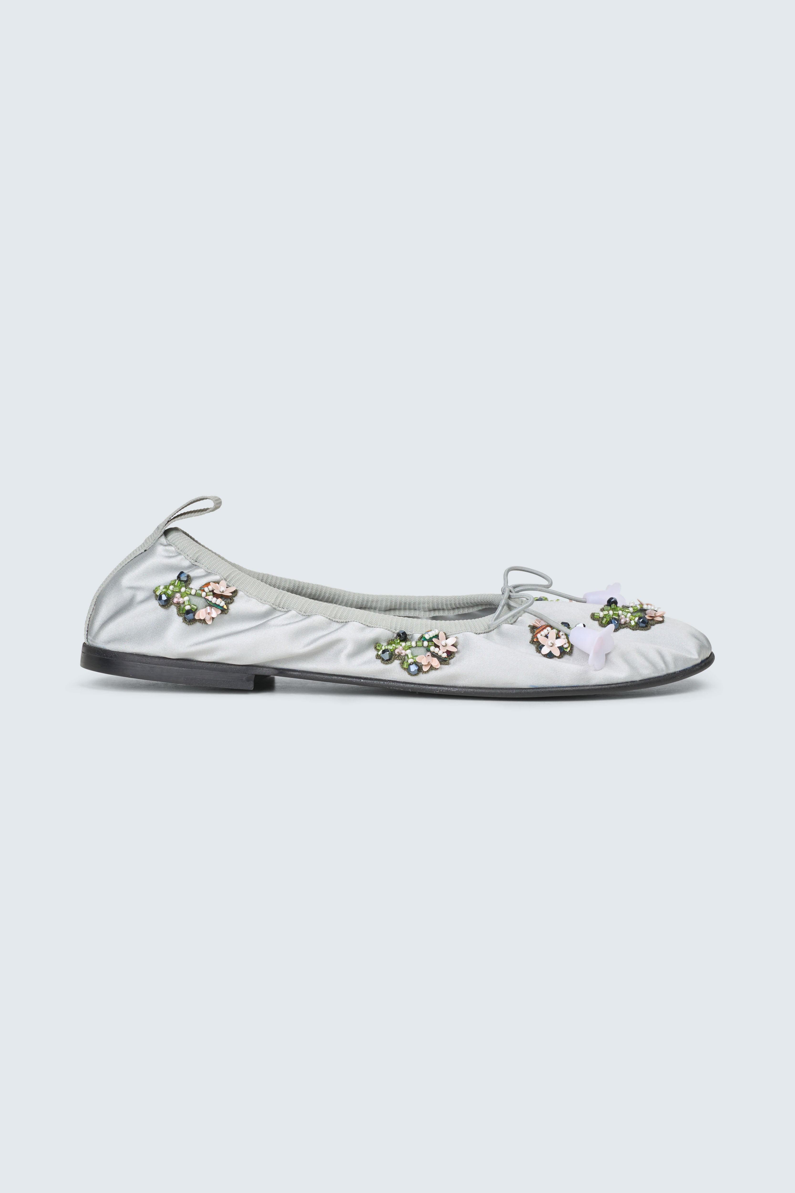 CBGRIELLE | BALLERINA BEADED SATIN SILVER GREY