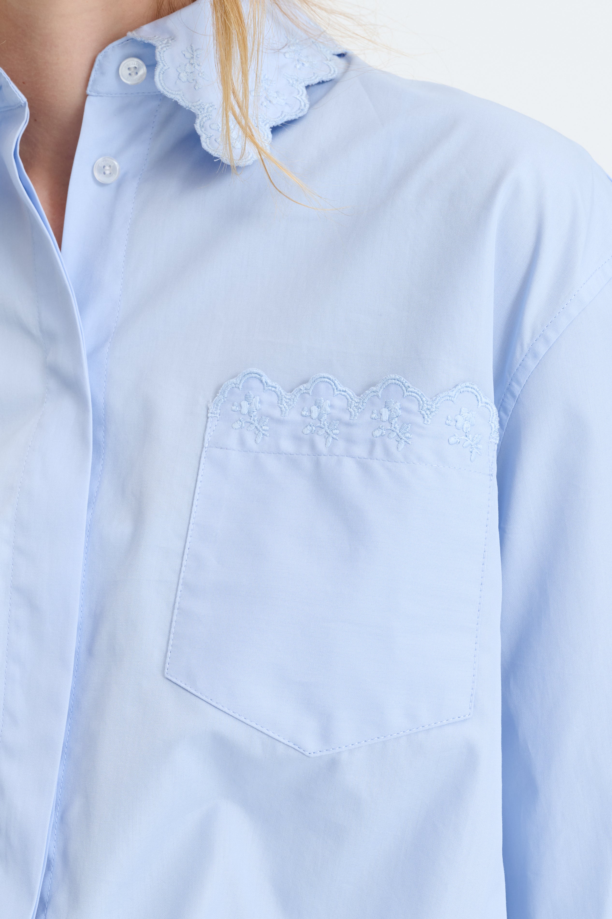 CBGEA | SHIRT EMBROIDERED COTTON LIGHT BLUE