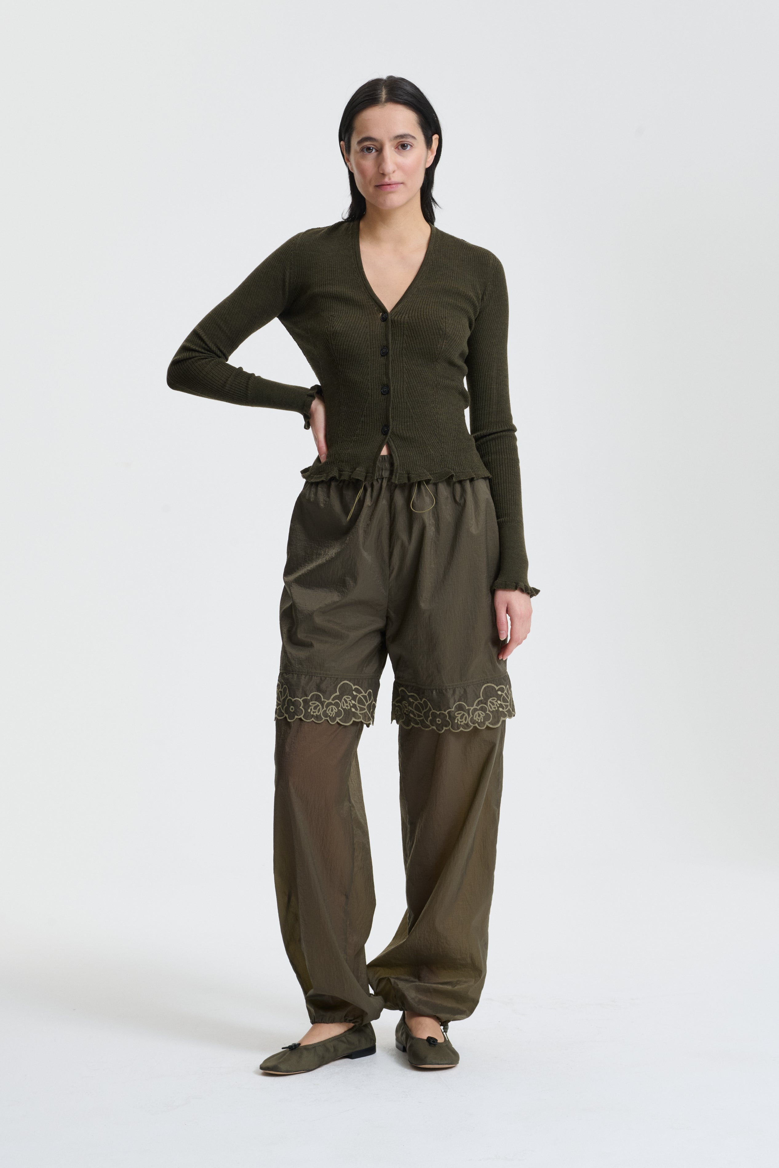 BESSIE | CARDIGAN SEAMLESS KNIT OLIVE – Cecilie Bahnsen
