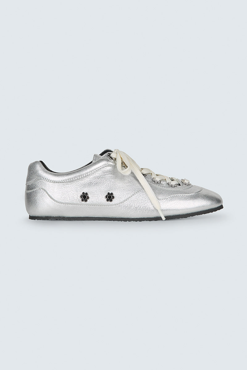 CBBLAISE | STUD SNEAKERS LEATHER SILVER