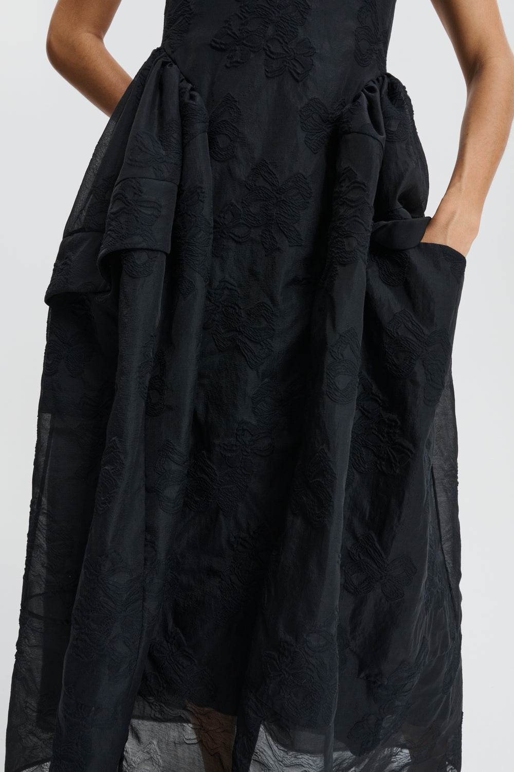 CBDUANA | DRESS PAPILLON MATELASSÉ BLACK