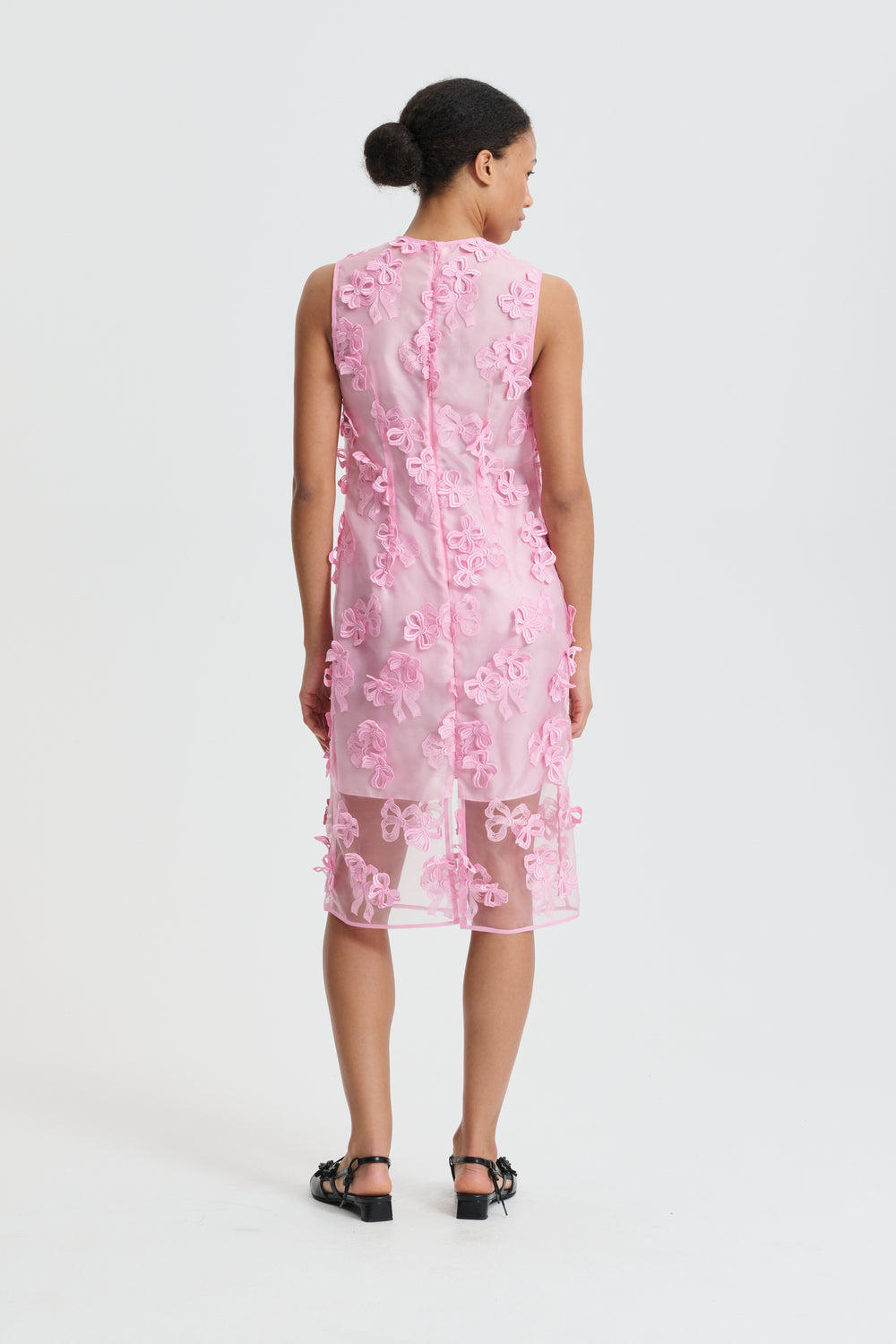 CBDEVIN | DRESS ROSETTE ORGANZA EMB VIBRANT PINK