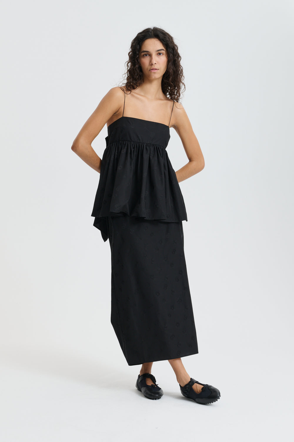 CBVERONICA | TOP DITSY BELLIS BLACK