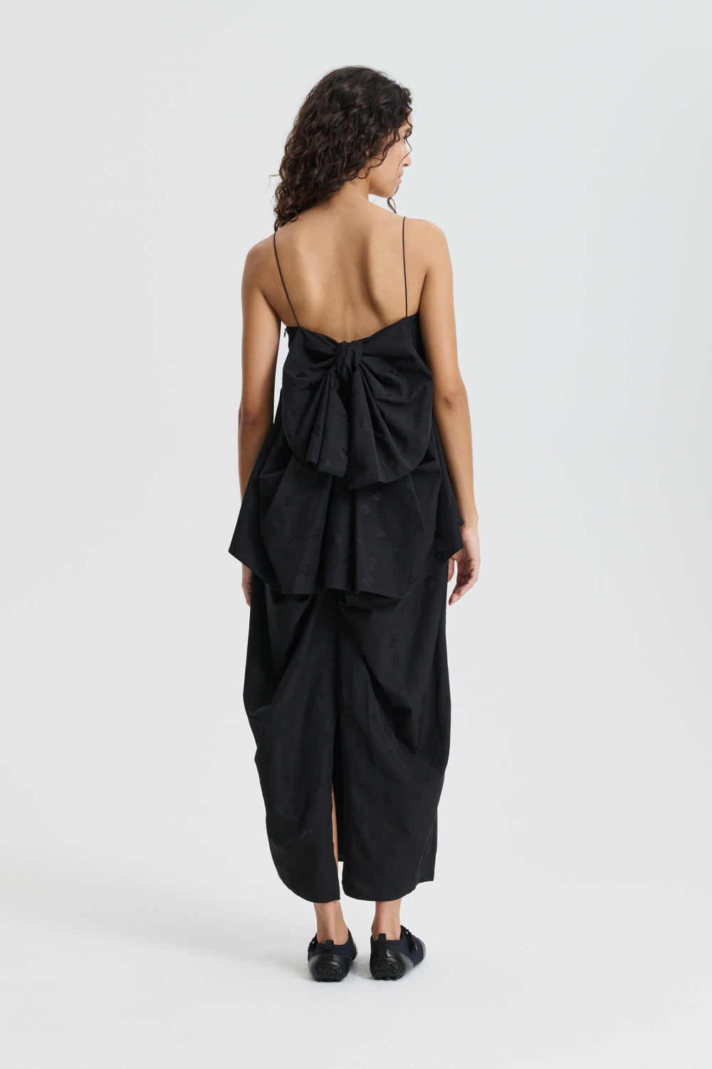 CBVERONICA | TOP DITSY BELLIS BLACK