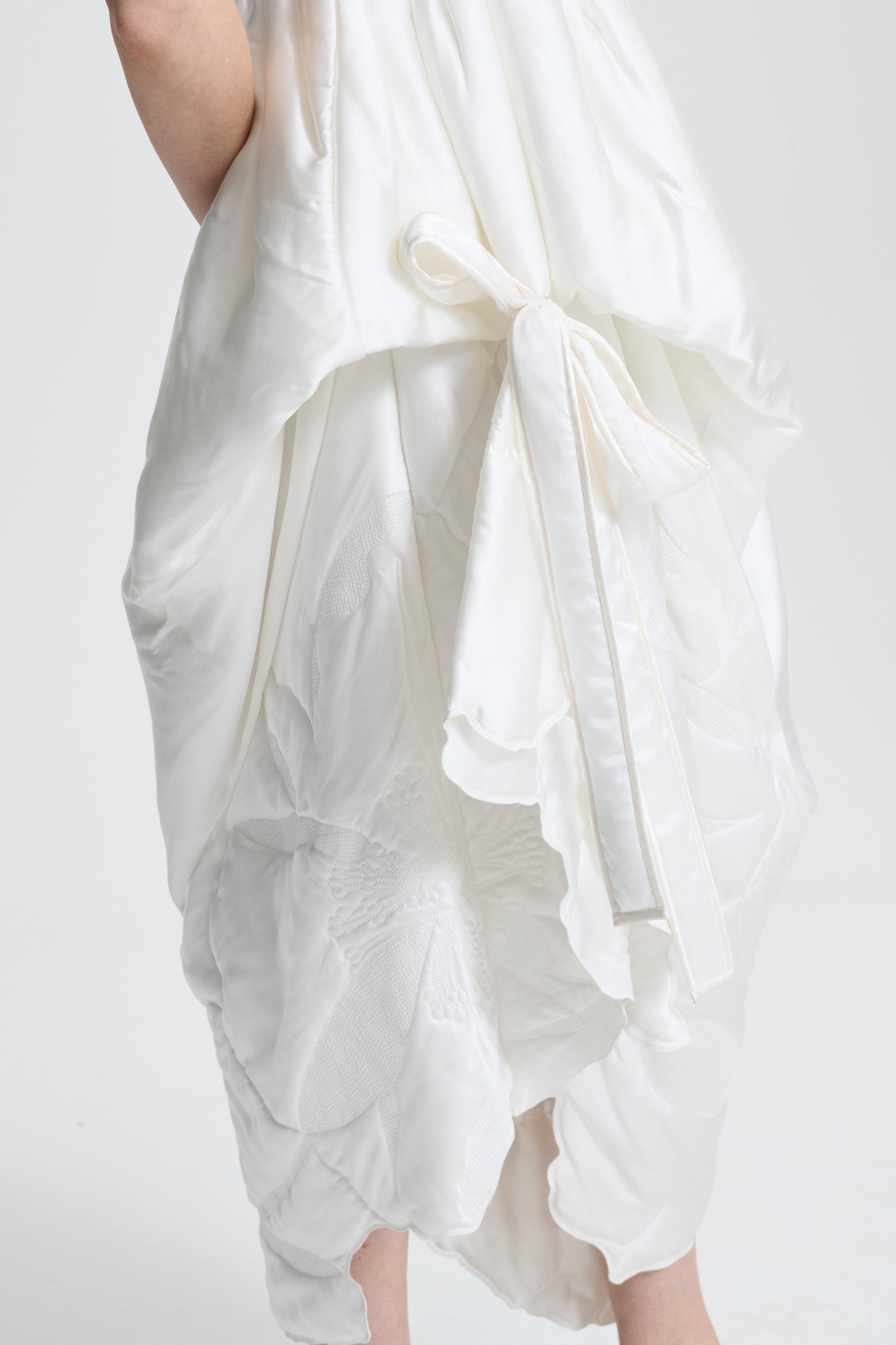 DORTHE | DRESS POPPY QUILTED SILK WHITE BRIDAL – Cecilie Bahnsen