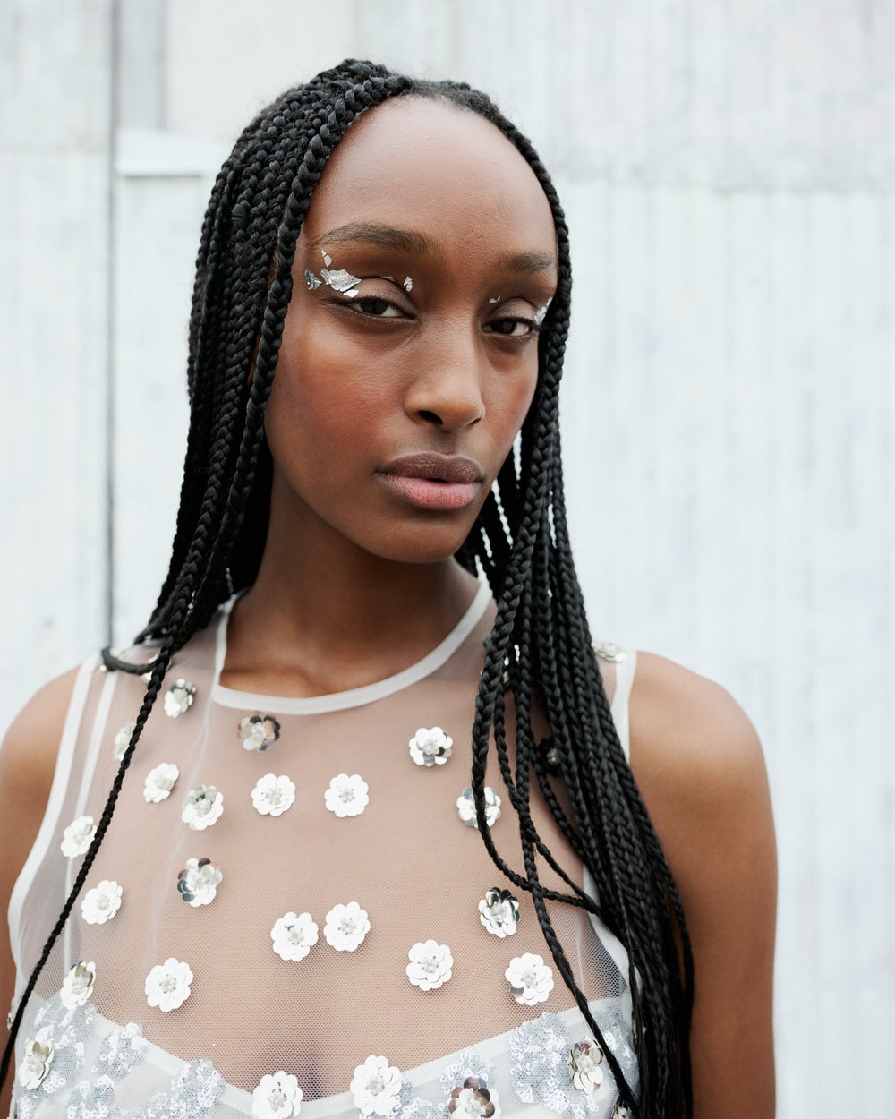 UTANIA & GUS | CO-ORD SET SEQUIN BLOSSOM TULLE SILVER - LOOK 5