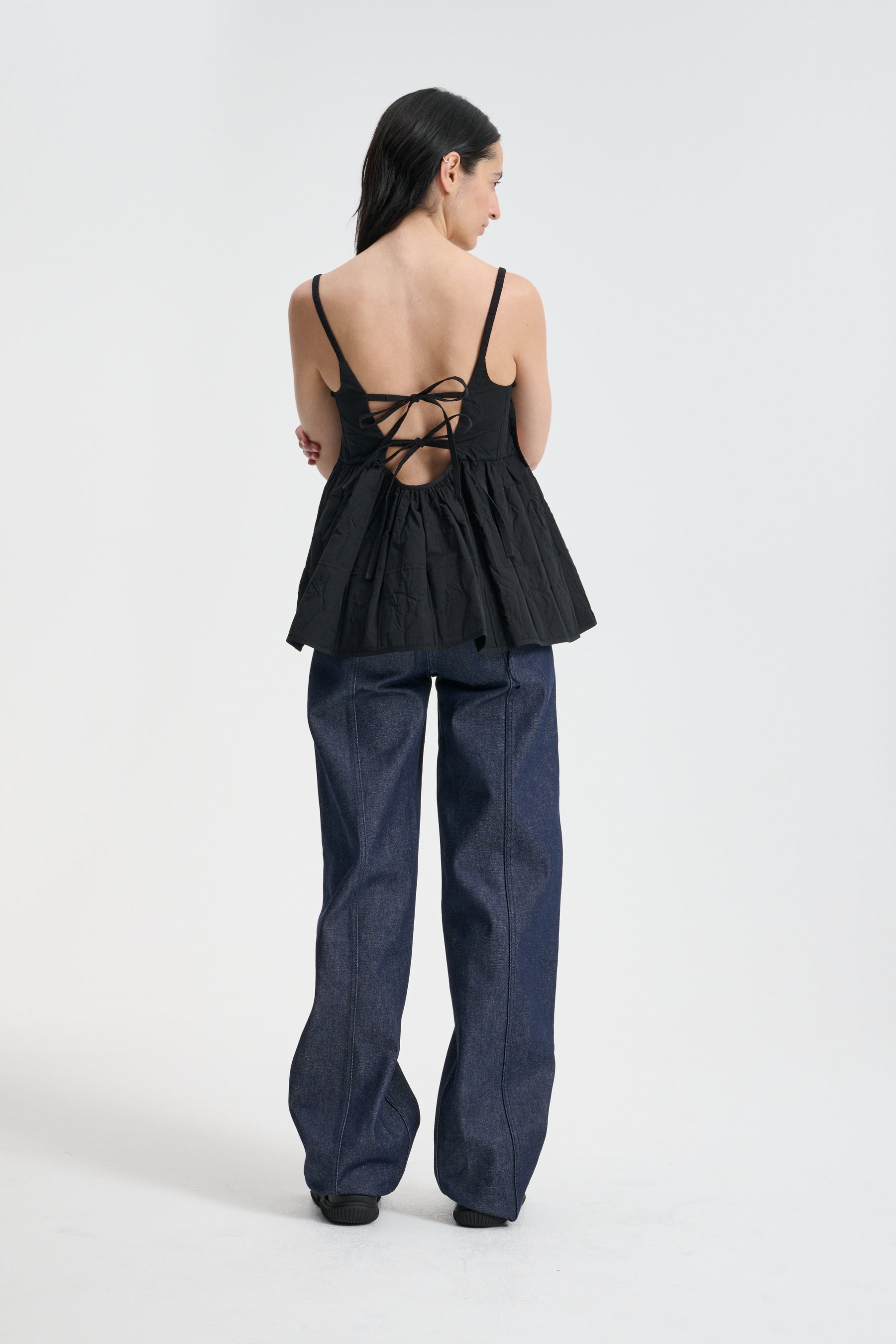 AKIRA | TOP FLORA MATELASS… BLACK
