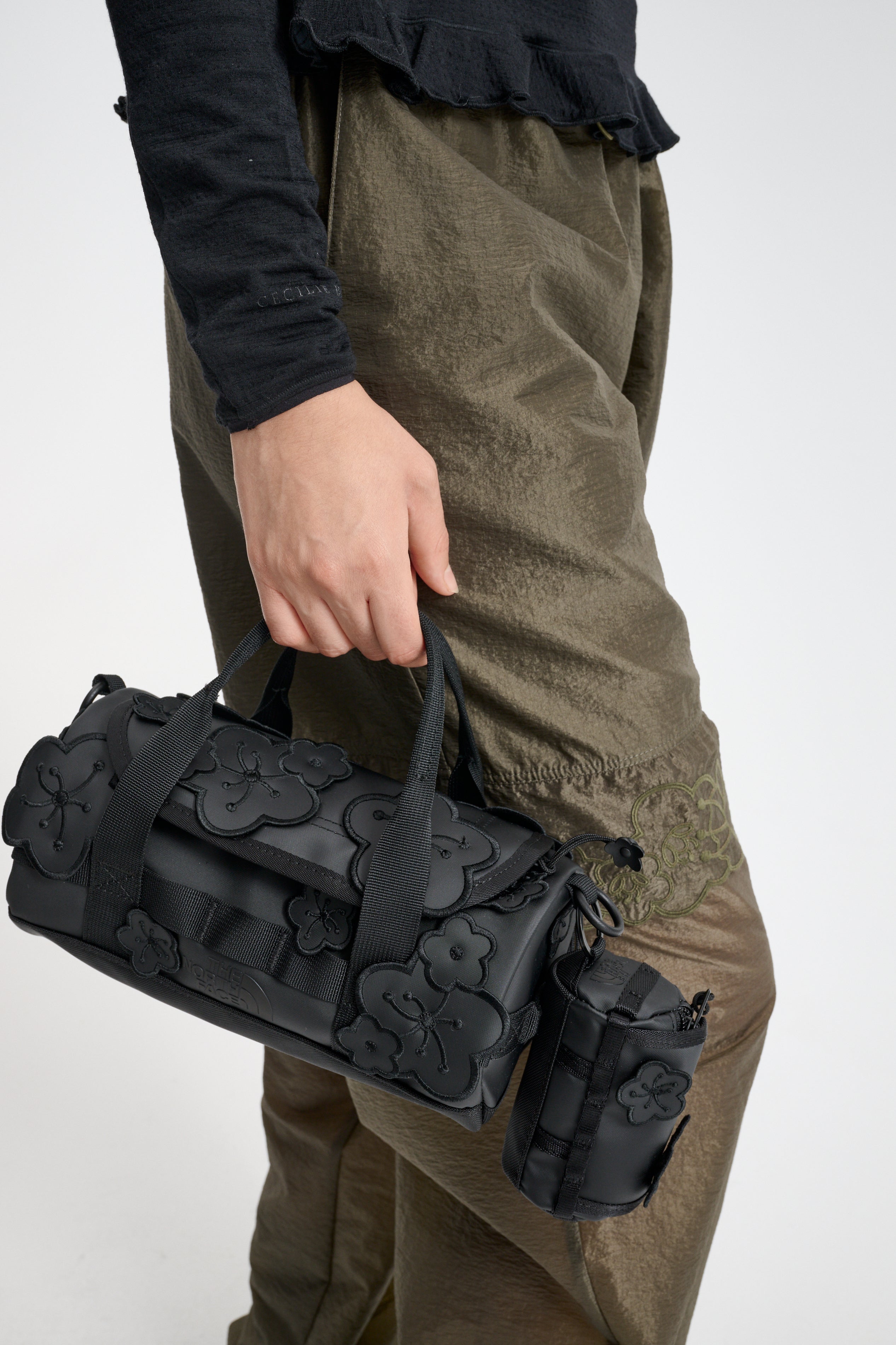 THE NORTH FACE X CECILIE BAHNSEN MARIA BASE CAMP | CLUTCH | BLACK
