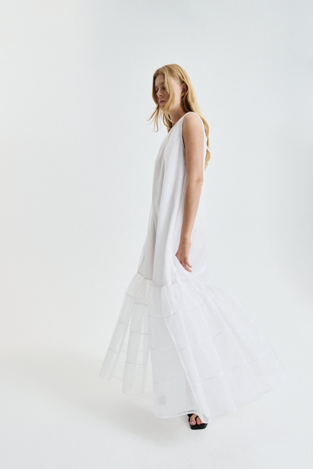 CBDOLLY | GOWN LIQUID MYRTIA WHITE