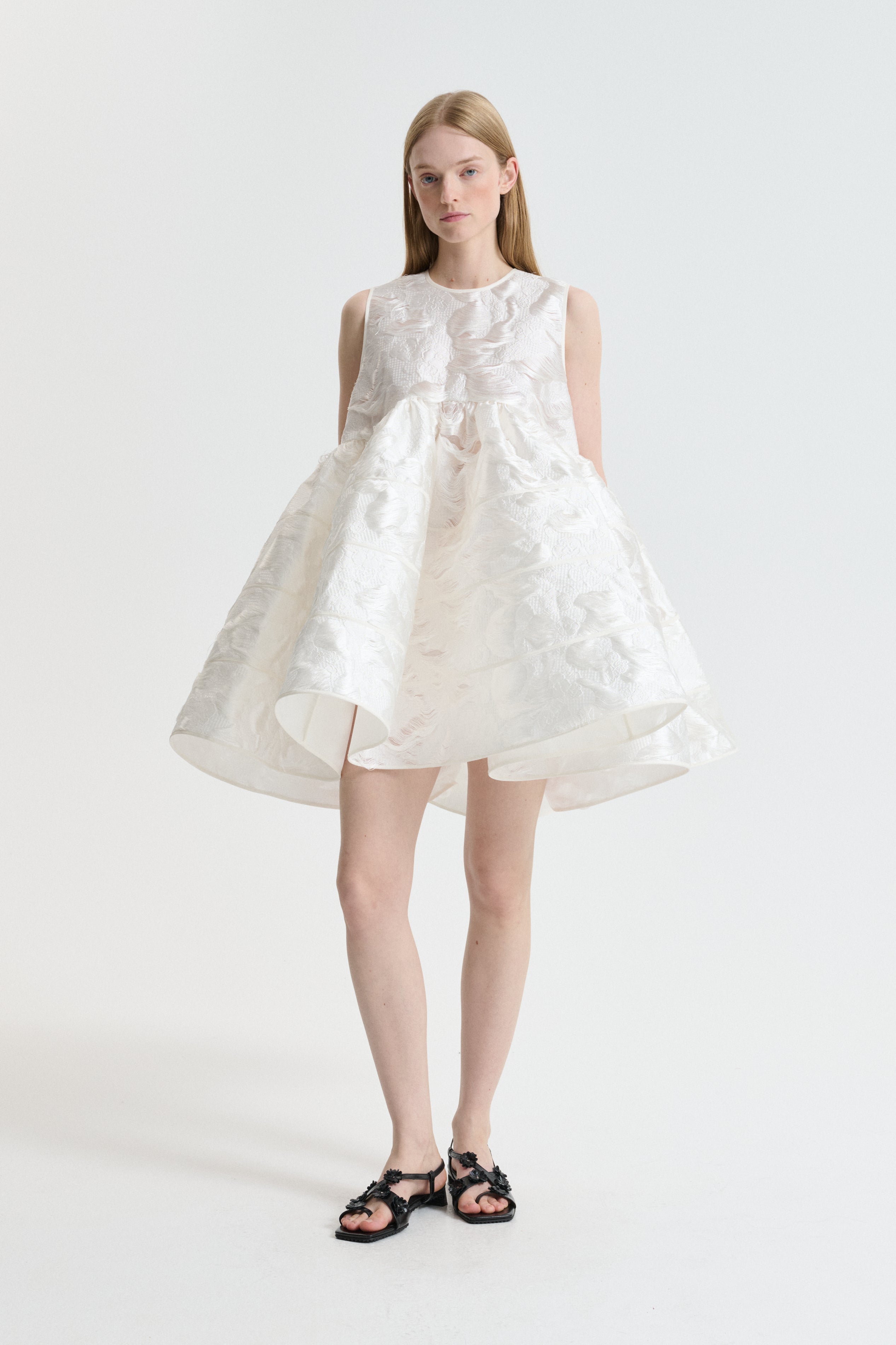BELLATRIX | DRESS HYNDRANGIA FIL-COUPE WHITE - LOOK 14