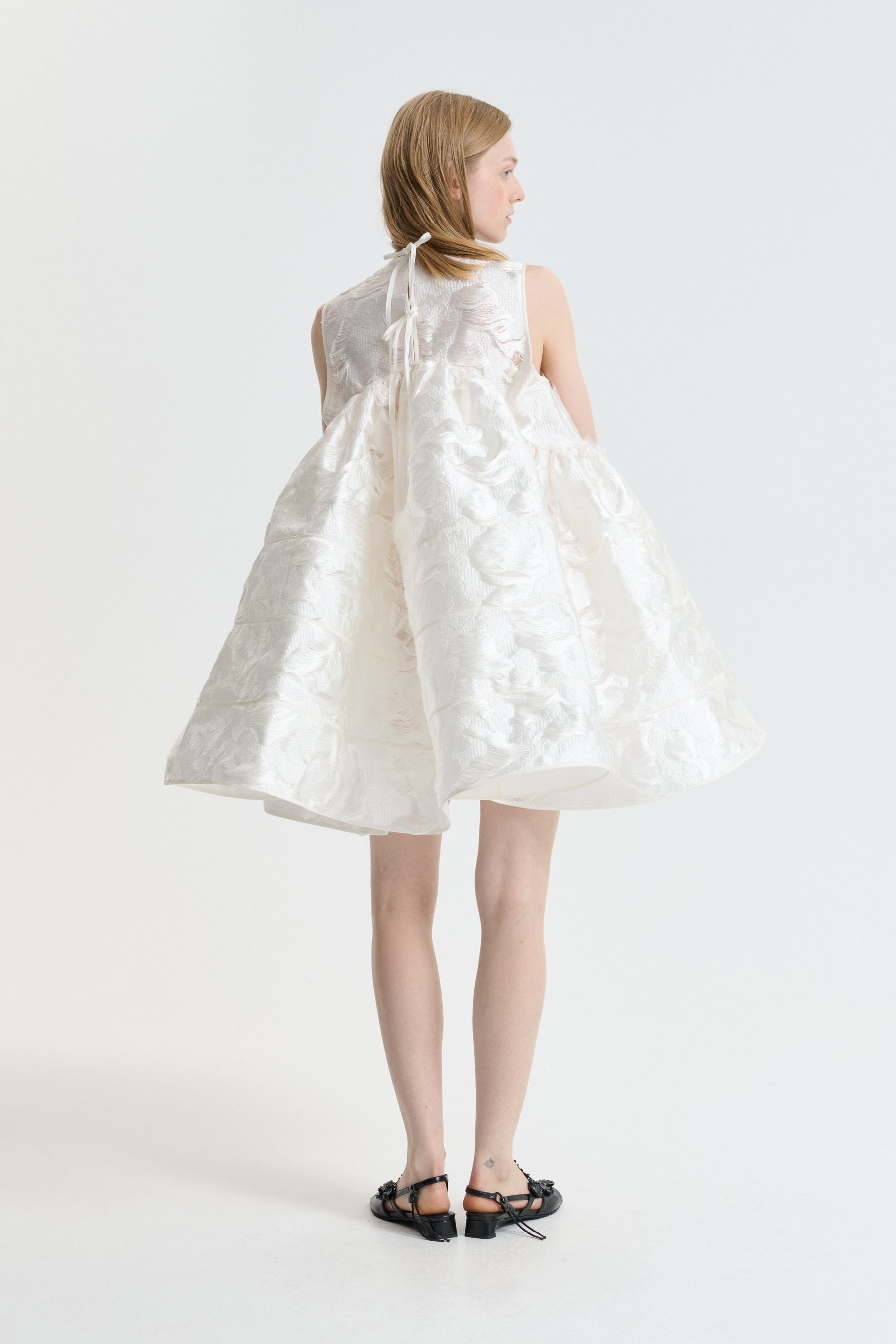 BELLATRIX | DRESS HYNDRANGIA FIL-COUPE WHITE - LOOK 14