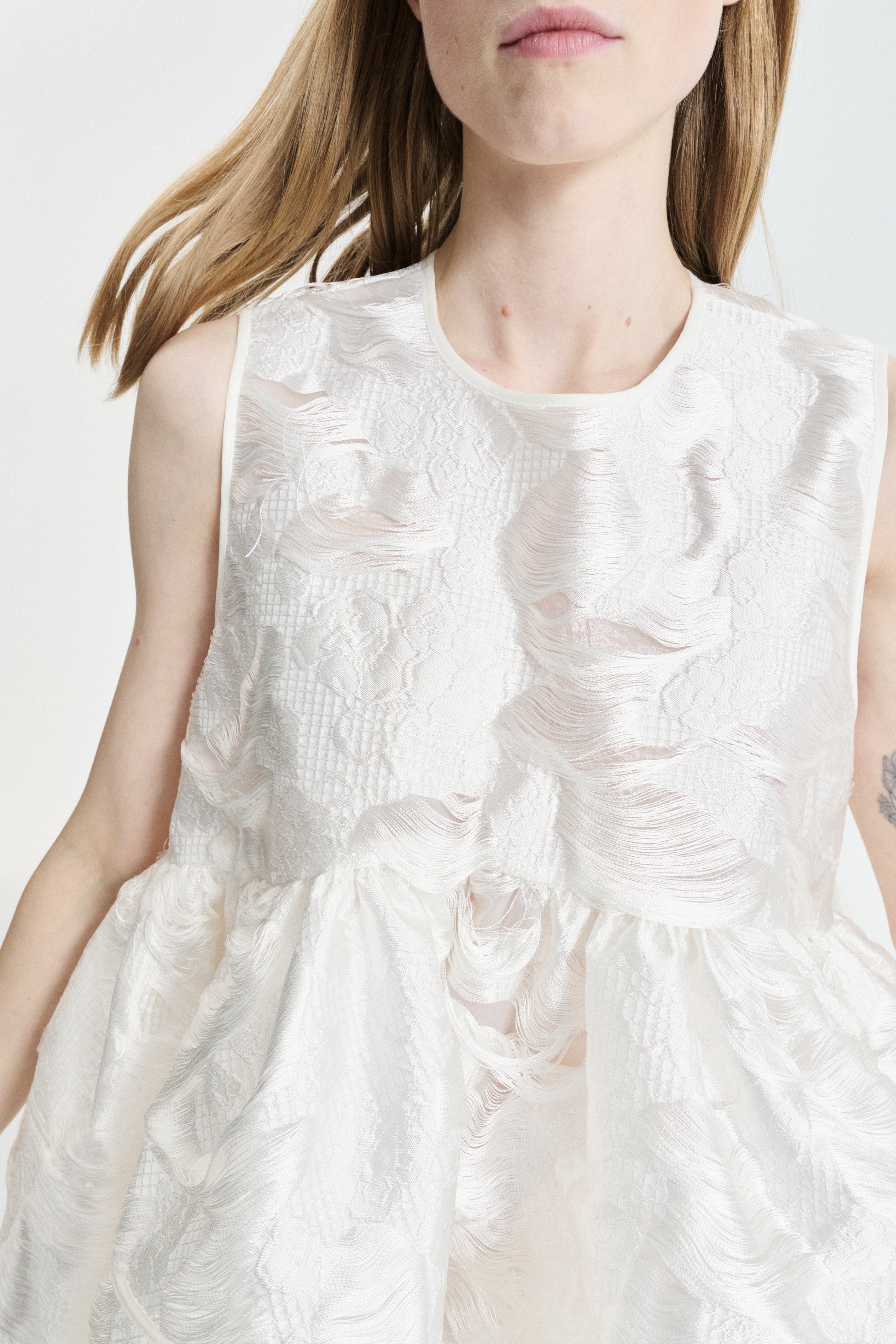 BELLATRIX | DRESS HYNDRANGIA FIL-COUPE WHITE - LOOK 14