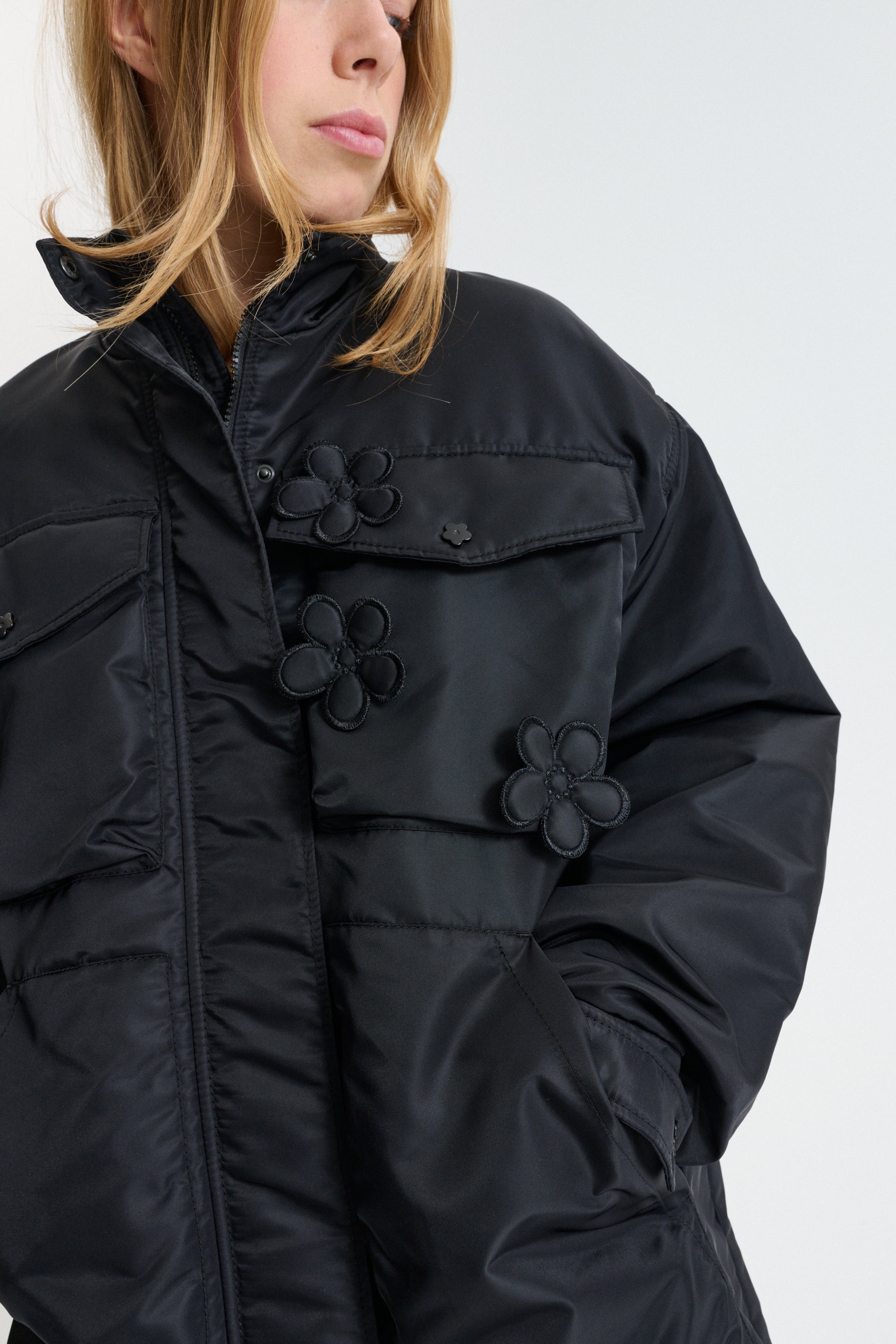 BRIANNA | JACKET NYLON BLACK