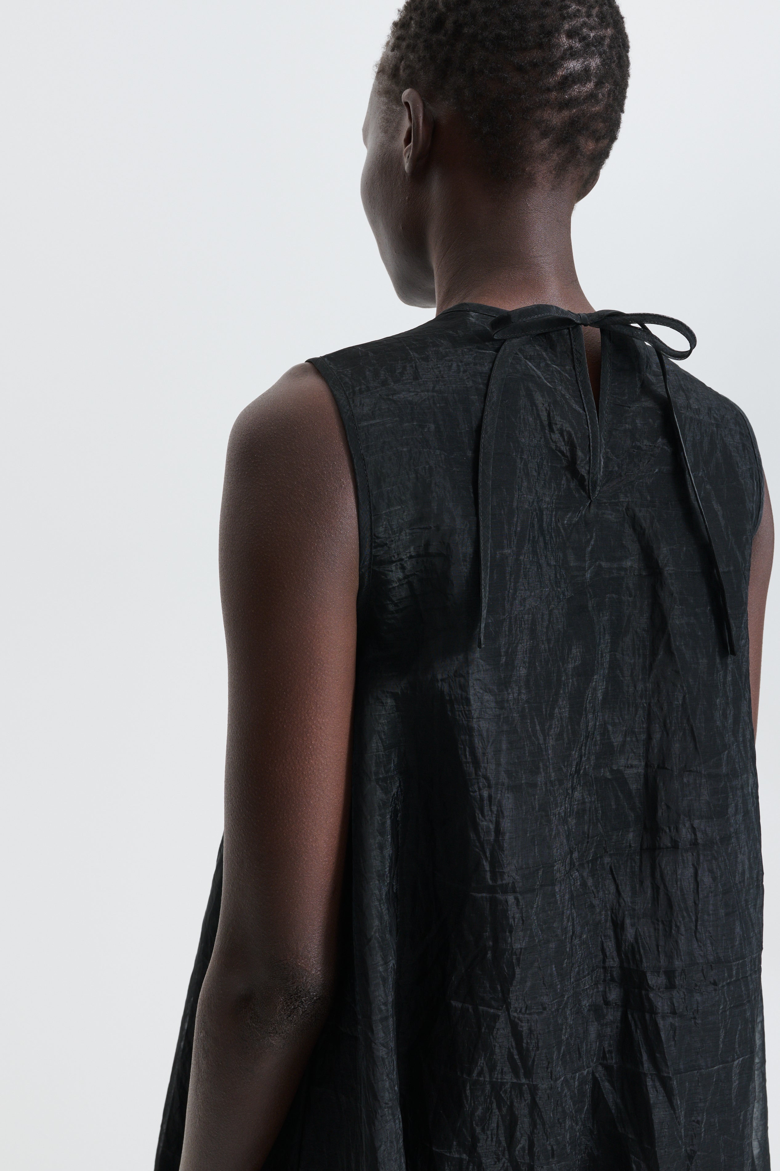 CBDOLLY | GOWN LIQUID MYRTIA BLACK