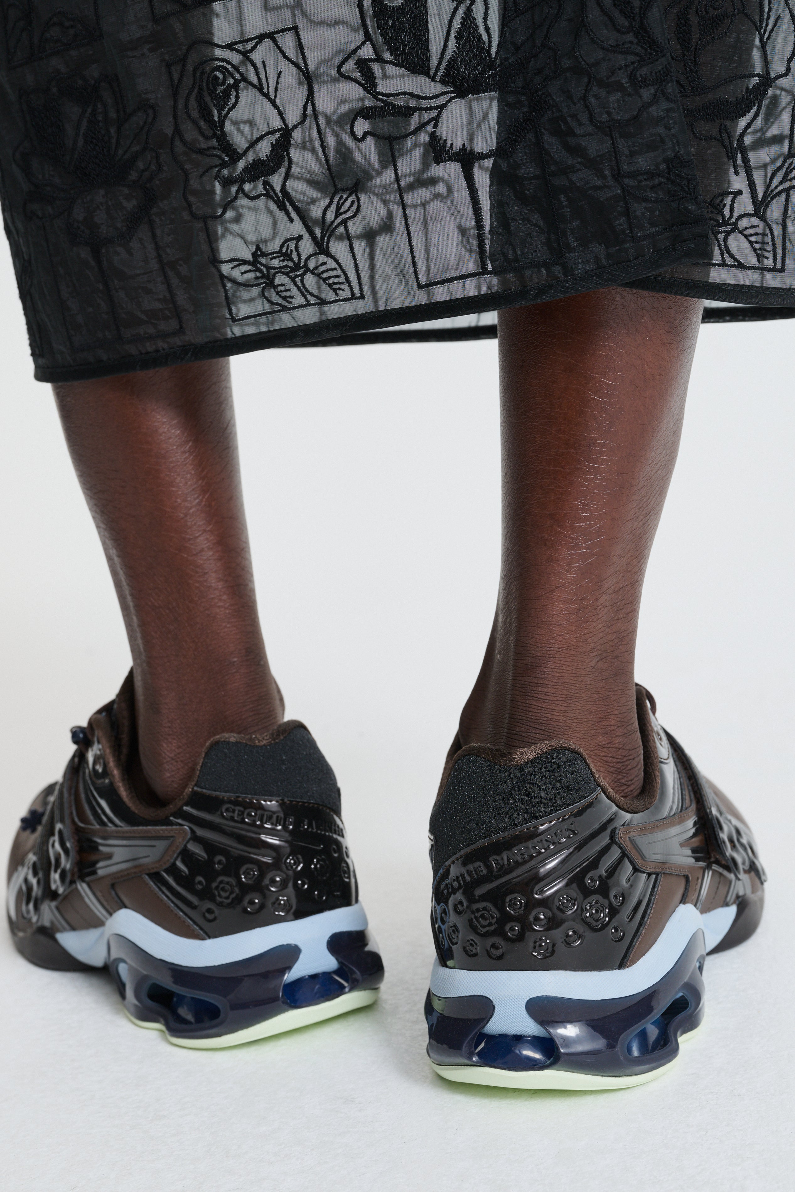 ASICS GEL-KINETIC FR | BLACK COFFEE