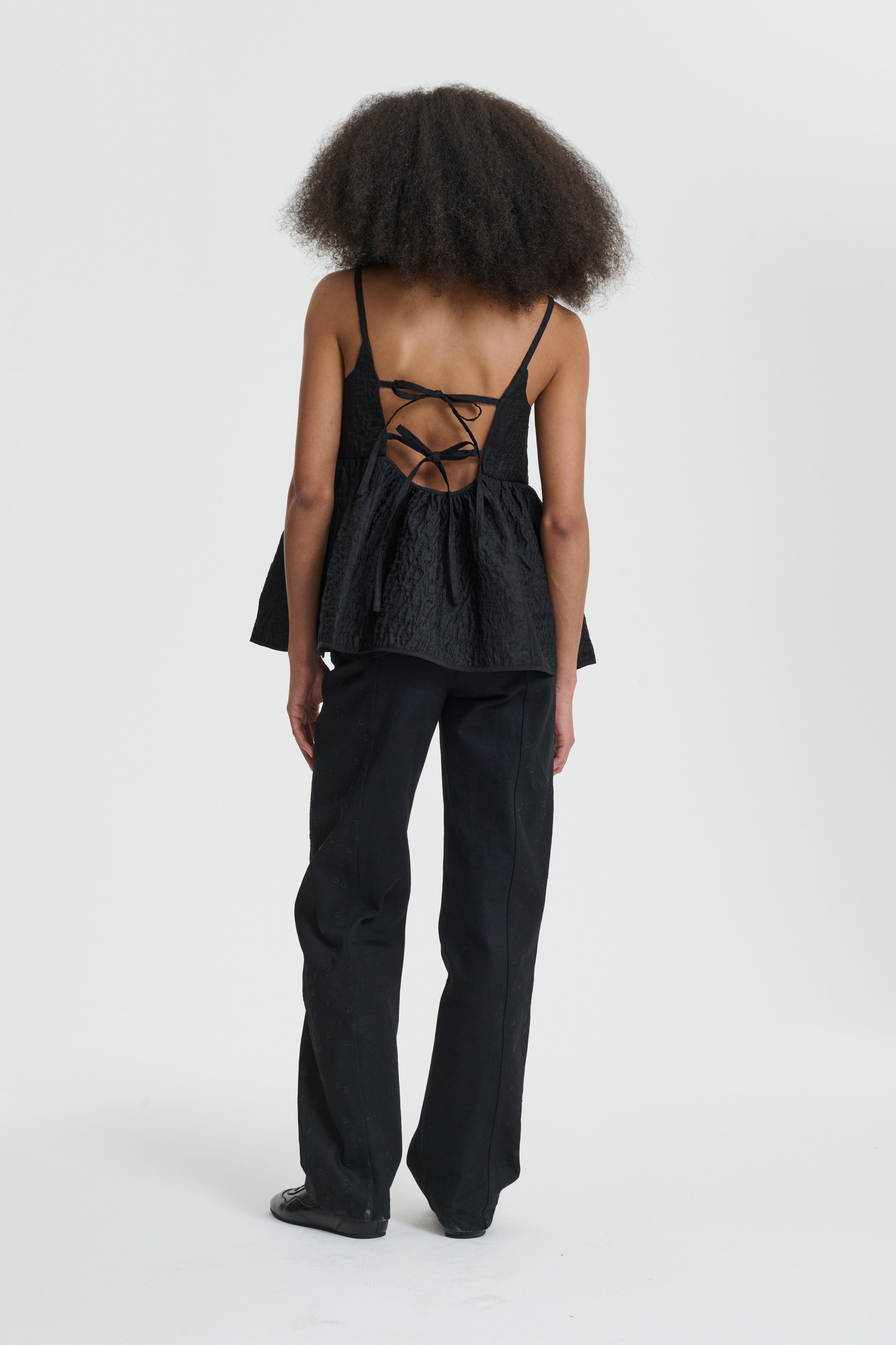 AKIRA | TOP LOBELIA MATELASSÉ BLACK