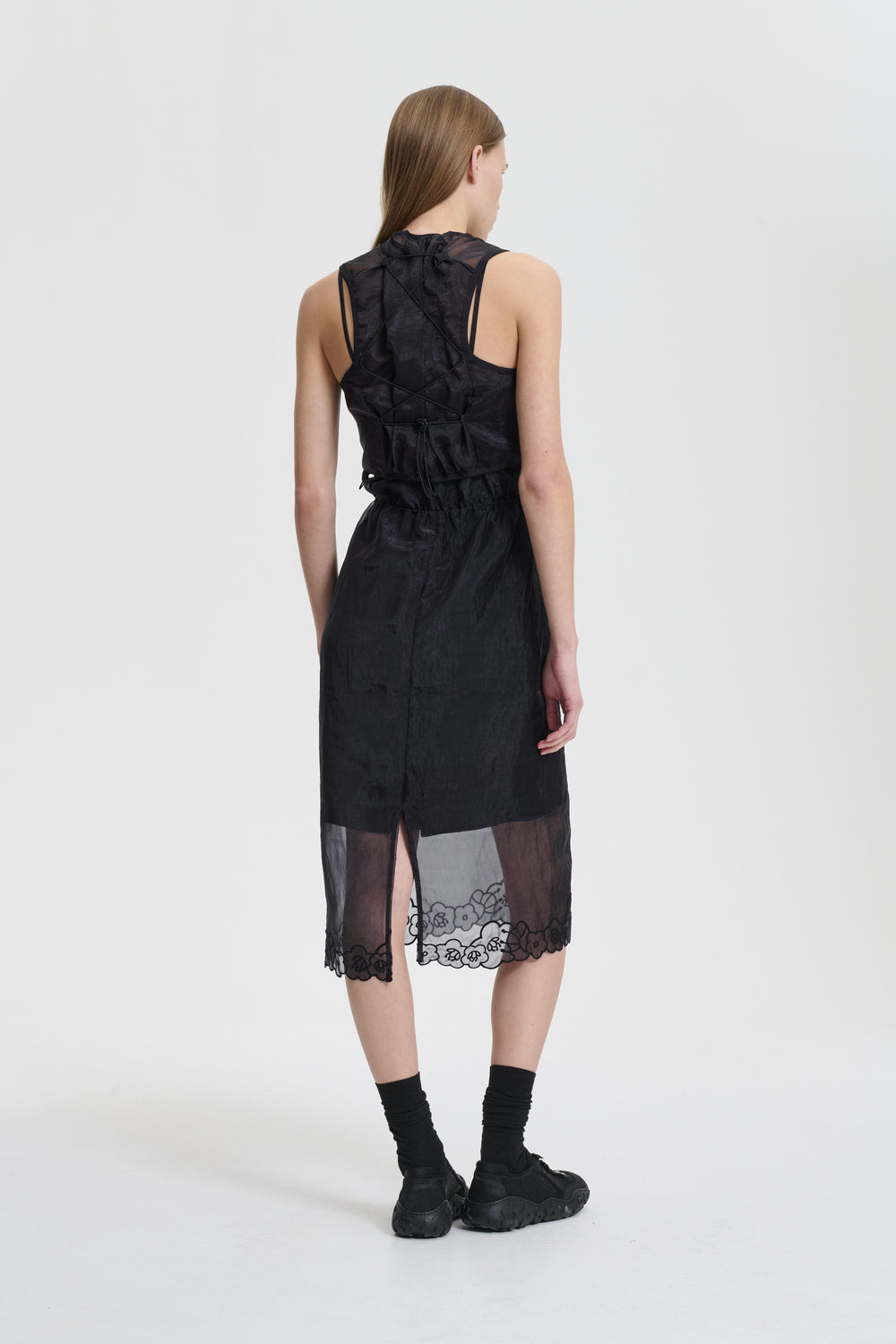 BONA | VEST LIQUID MYRTIA BLACK