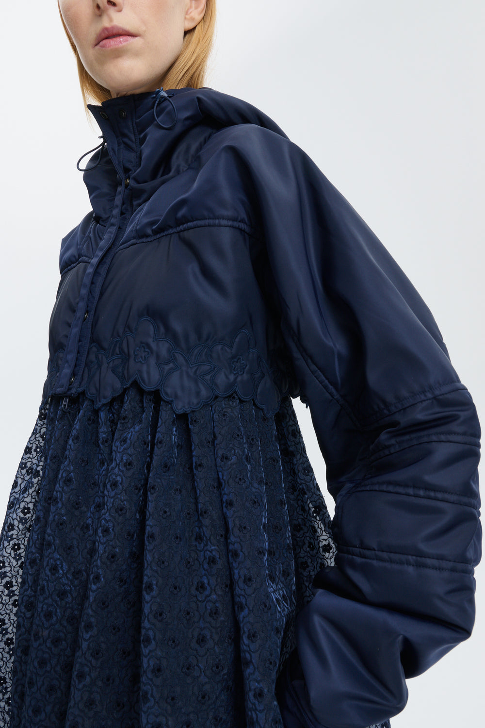 CBFINNUR | JACKET EMB TECHNICAL NYLON NAVY