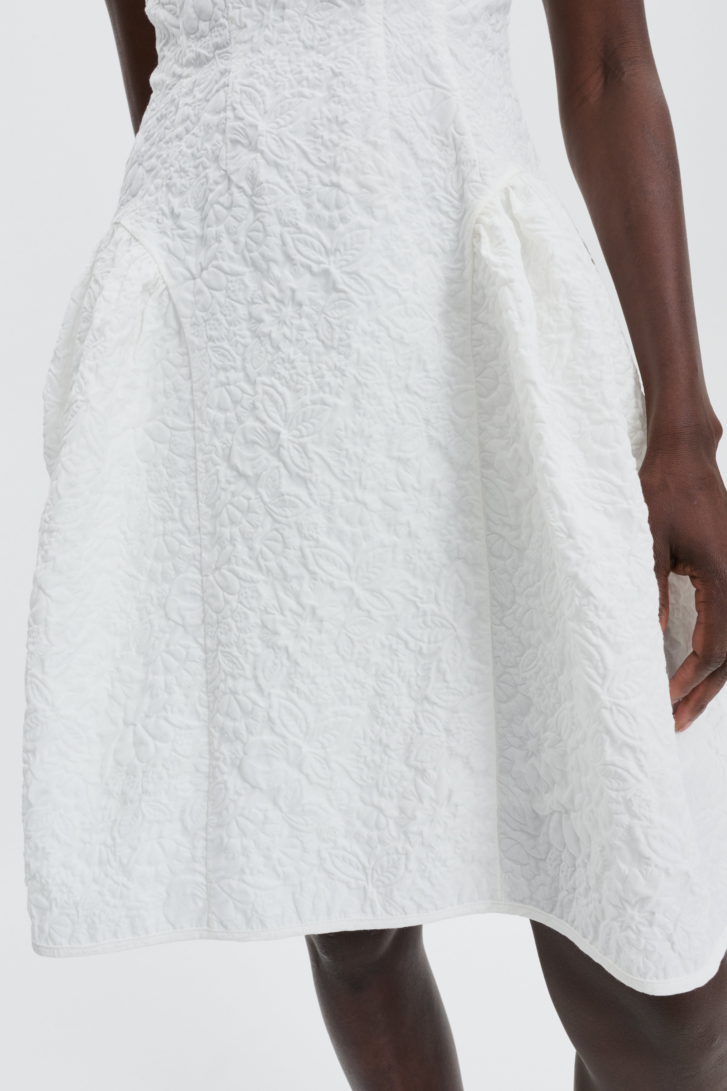 CBFLODIE | DRESS FLORATINI MATELASSÉ WHITE