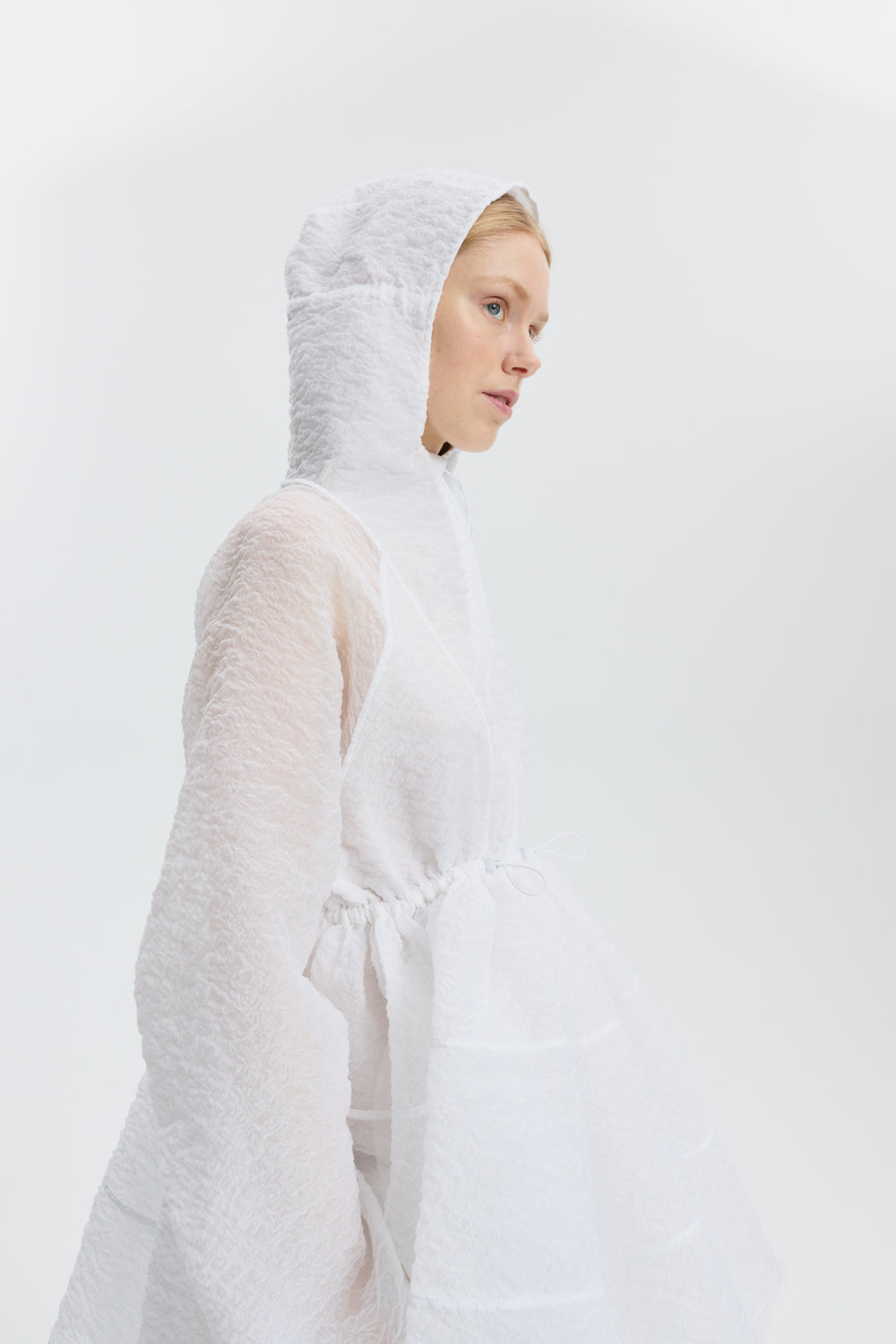 CBFREESIA | DRESS BRODIA MATELASSÉ WHITE