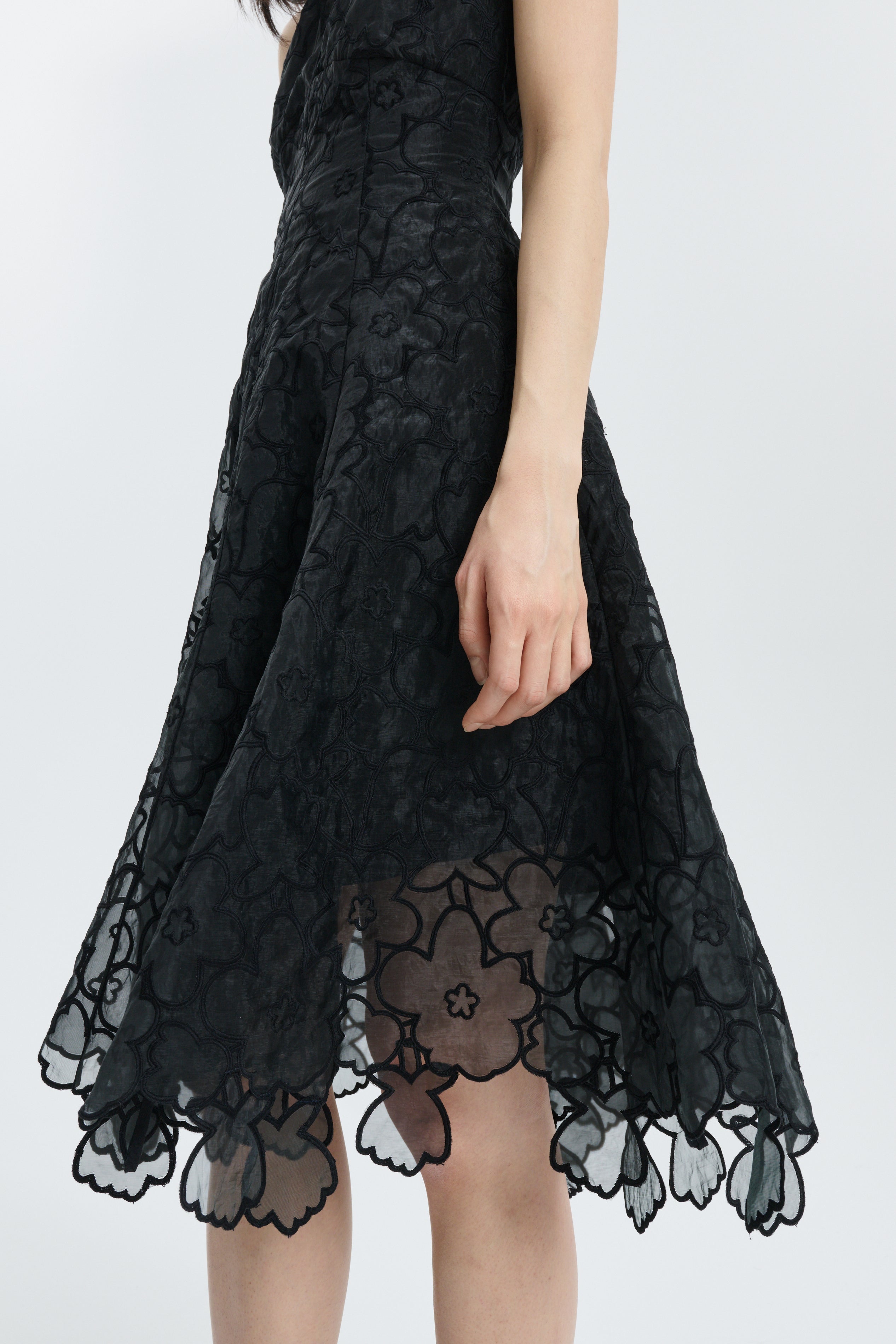 CBFORESS | DRESS CORANITA EMBROIDERY BLACK