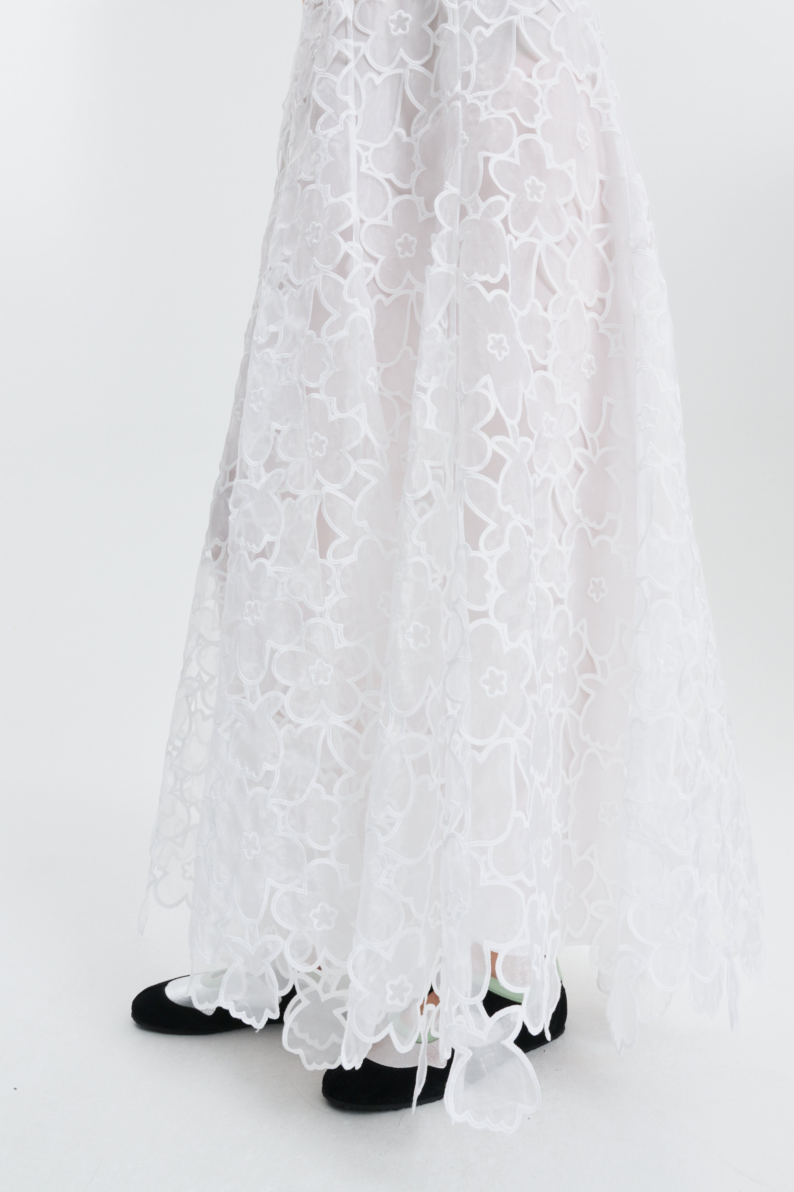 CBFOWE | GOWN CORANITA EMBROIDERY WHITE