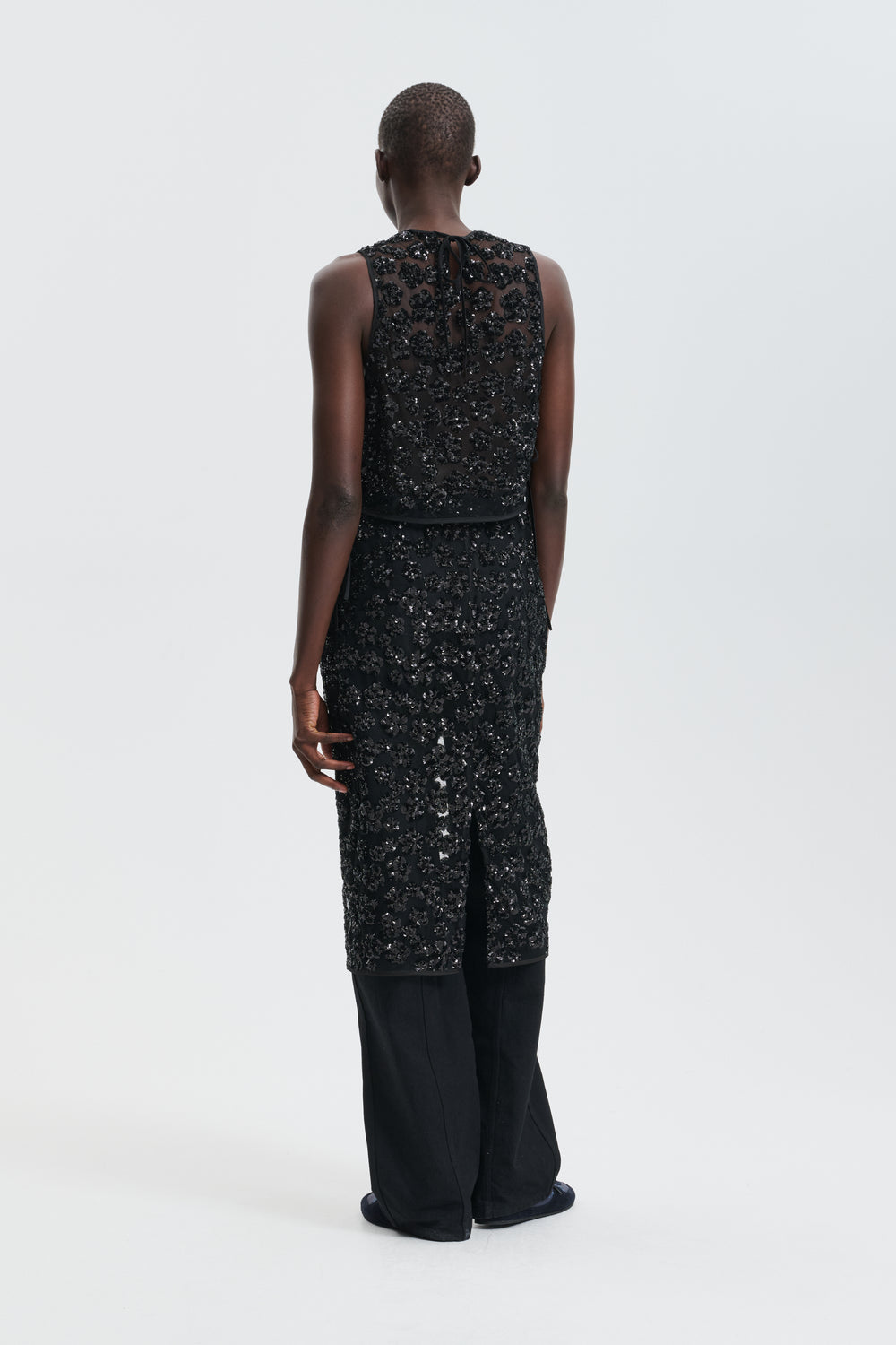 CBFEEBA | TOP UME FLORAL SEQUINS BLACK