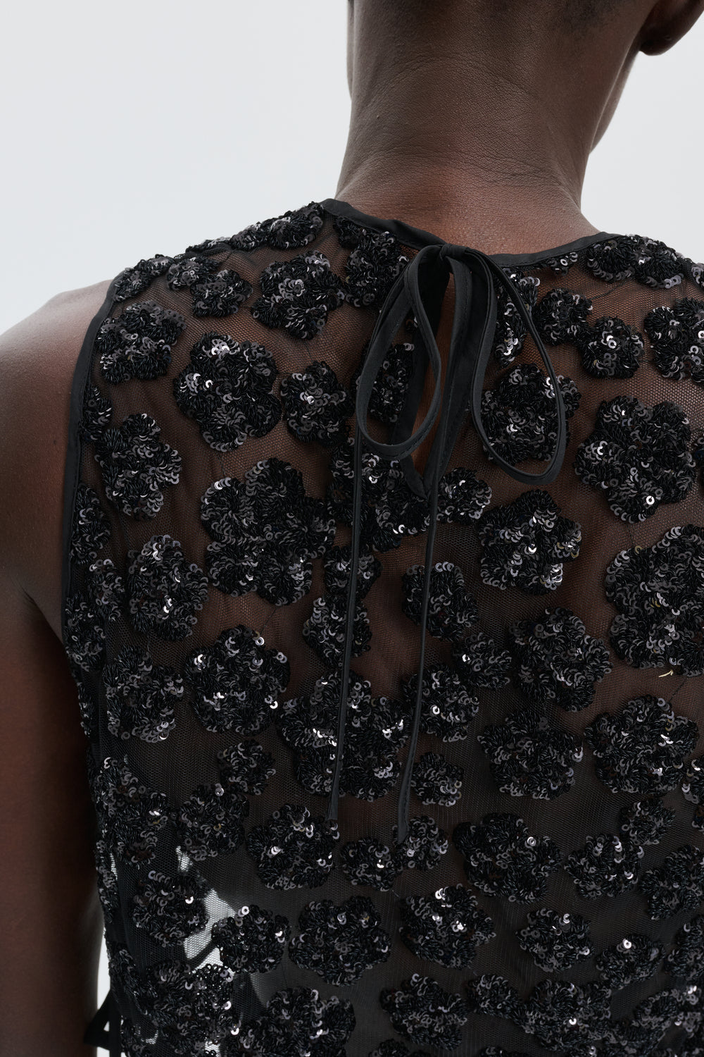 CBFEEBA | TOP UME FLORAL SEQUINS BLACK
