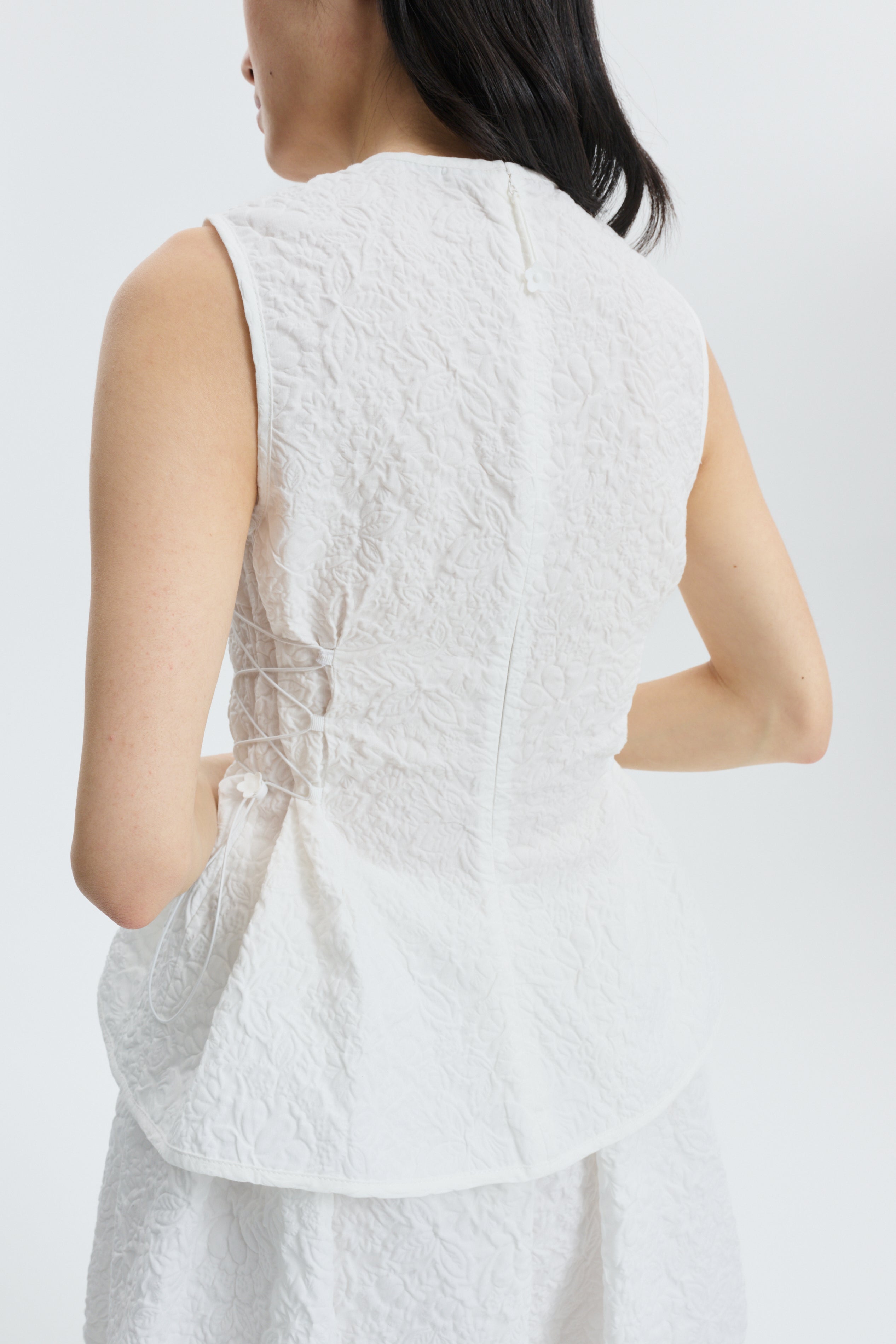 CBFELLEN | TOP FLORATINI MATELASSÉ WHITE