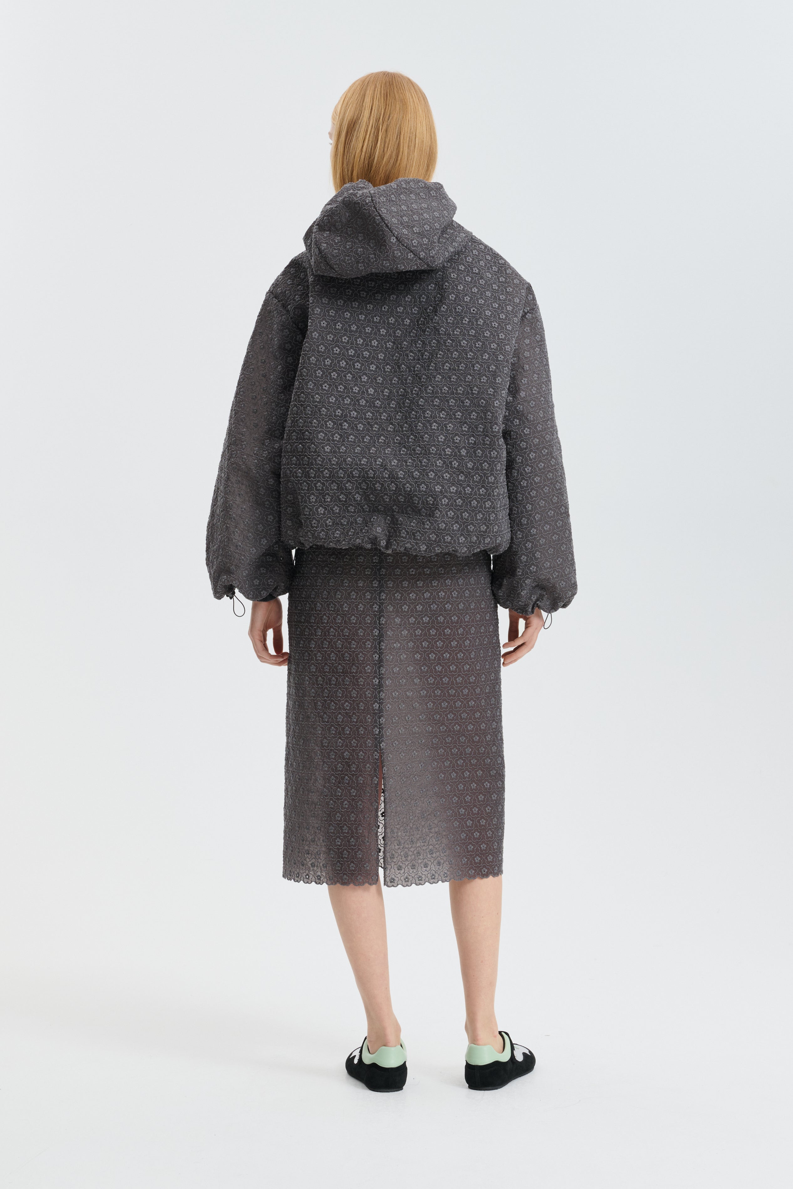 CBSHILA | HOODIE MEADOW EMBROIDERY GREY