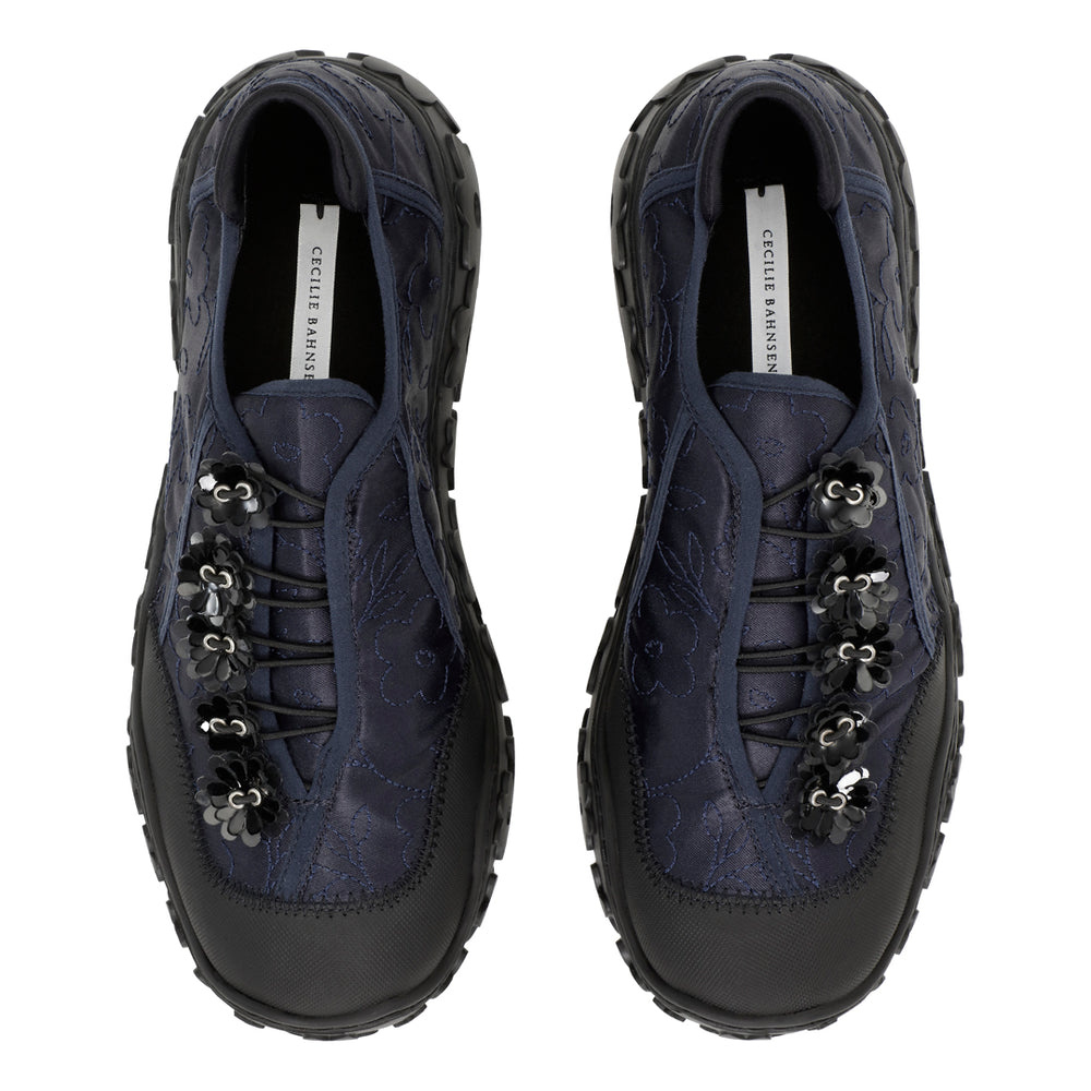 ALINA | SNEAKER EMBROIDERED SATIN NAVY