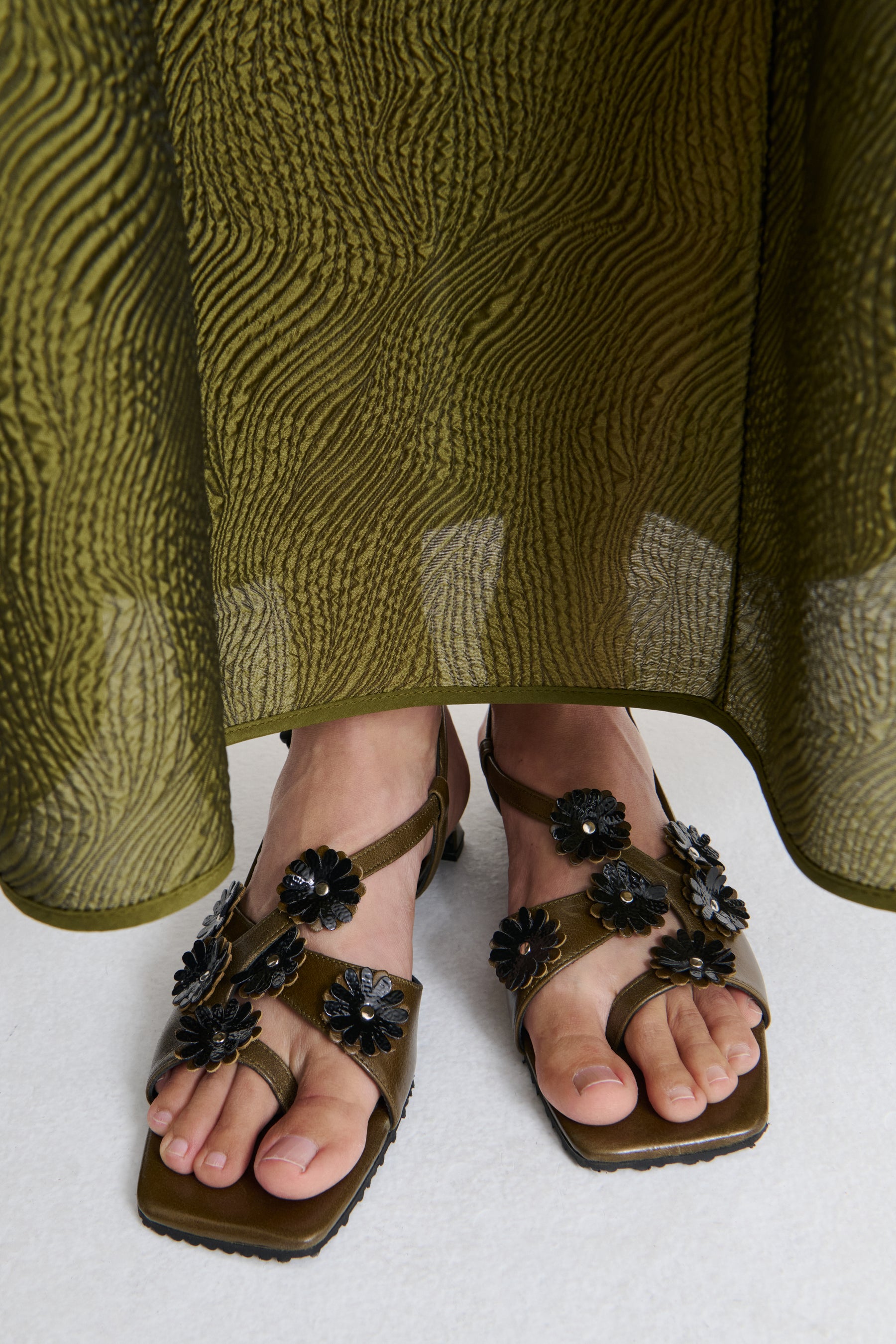 ARNA | SANDAL TEXTURED LEATHER OLIVE