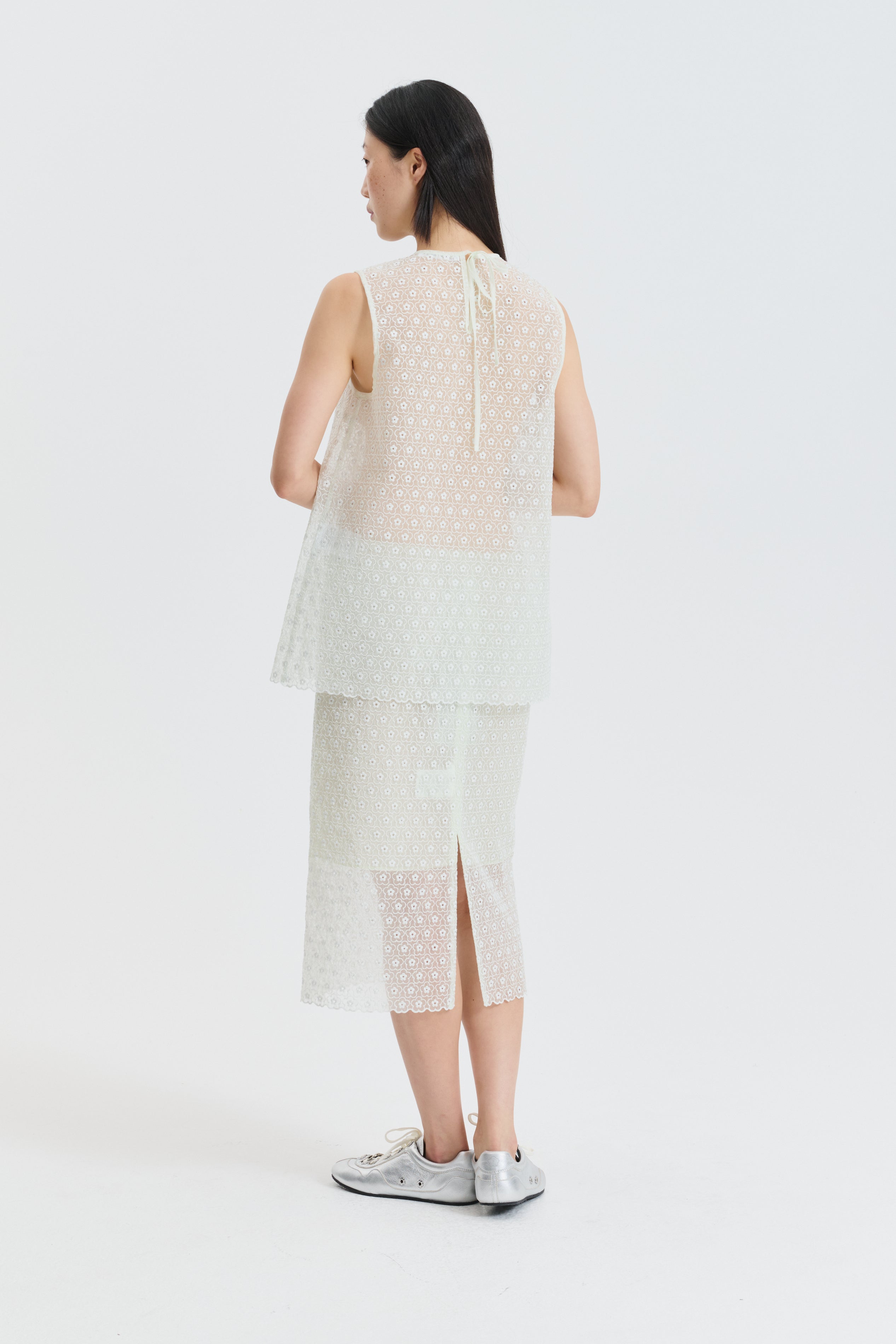 CBCERISE | TOP MEADOW EMBROIDERY MINT