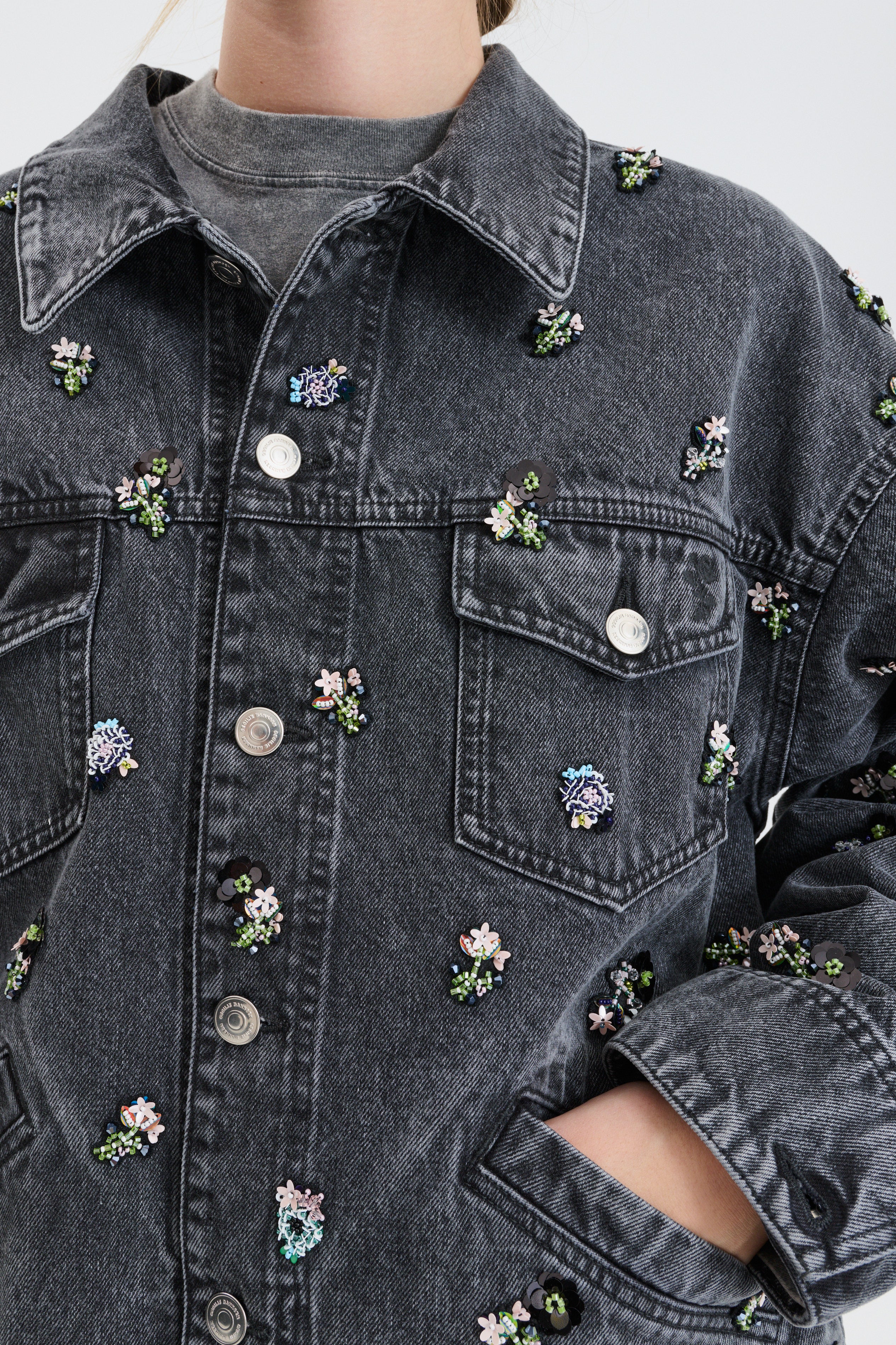 CBGASTON | EMBORIDERED JACKET DENIM WASHED BLACK
