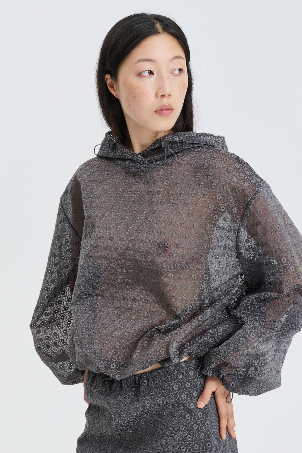 CBSHILA | HOODIE MEADOW EMBROIDERY GREY