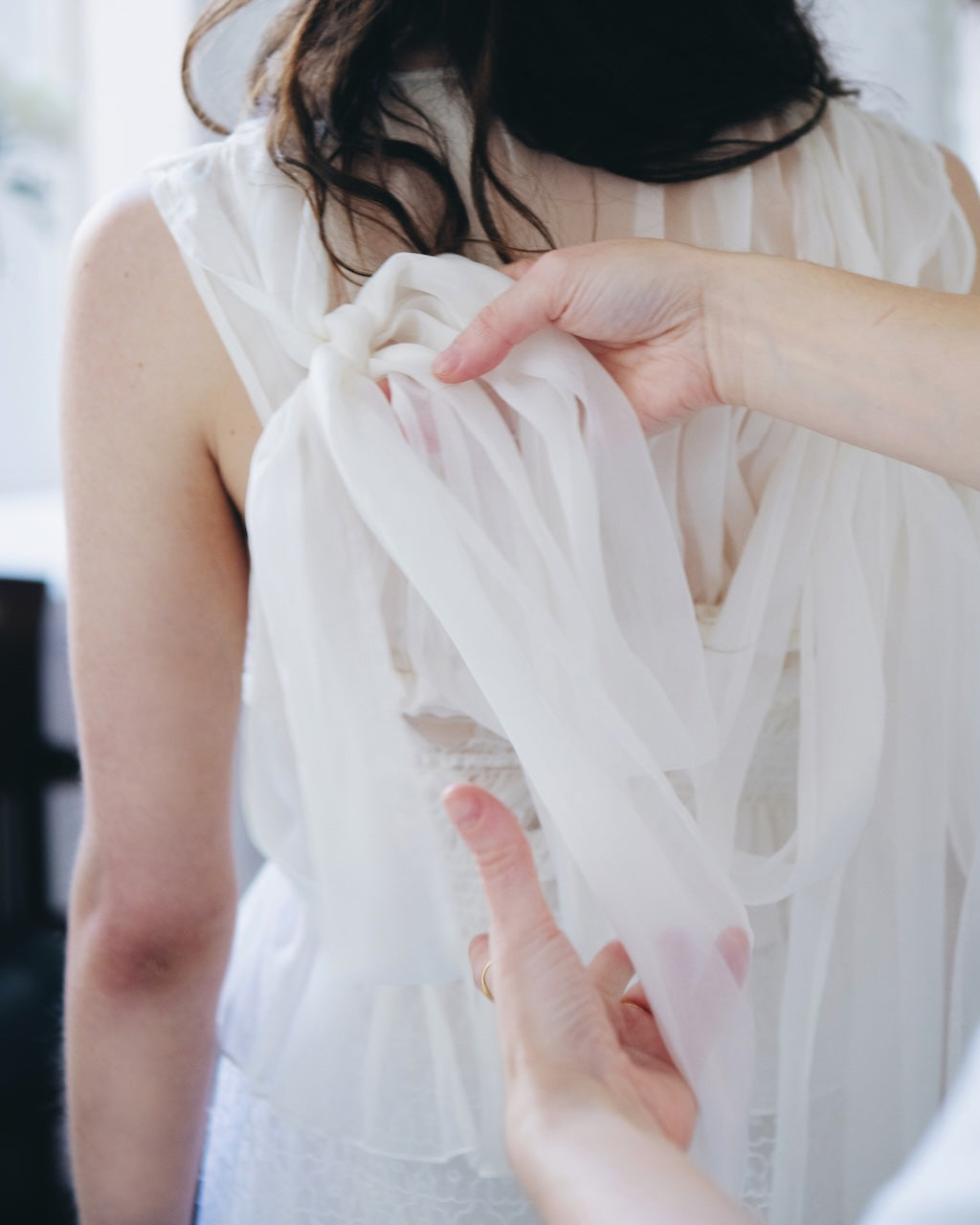 UPHI | TOP ORGANZA SILK | WHITE