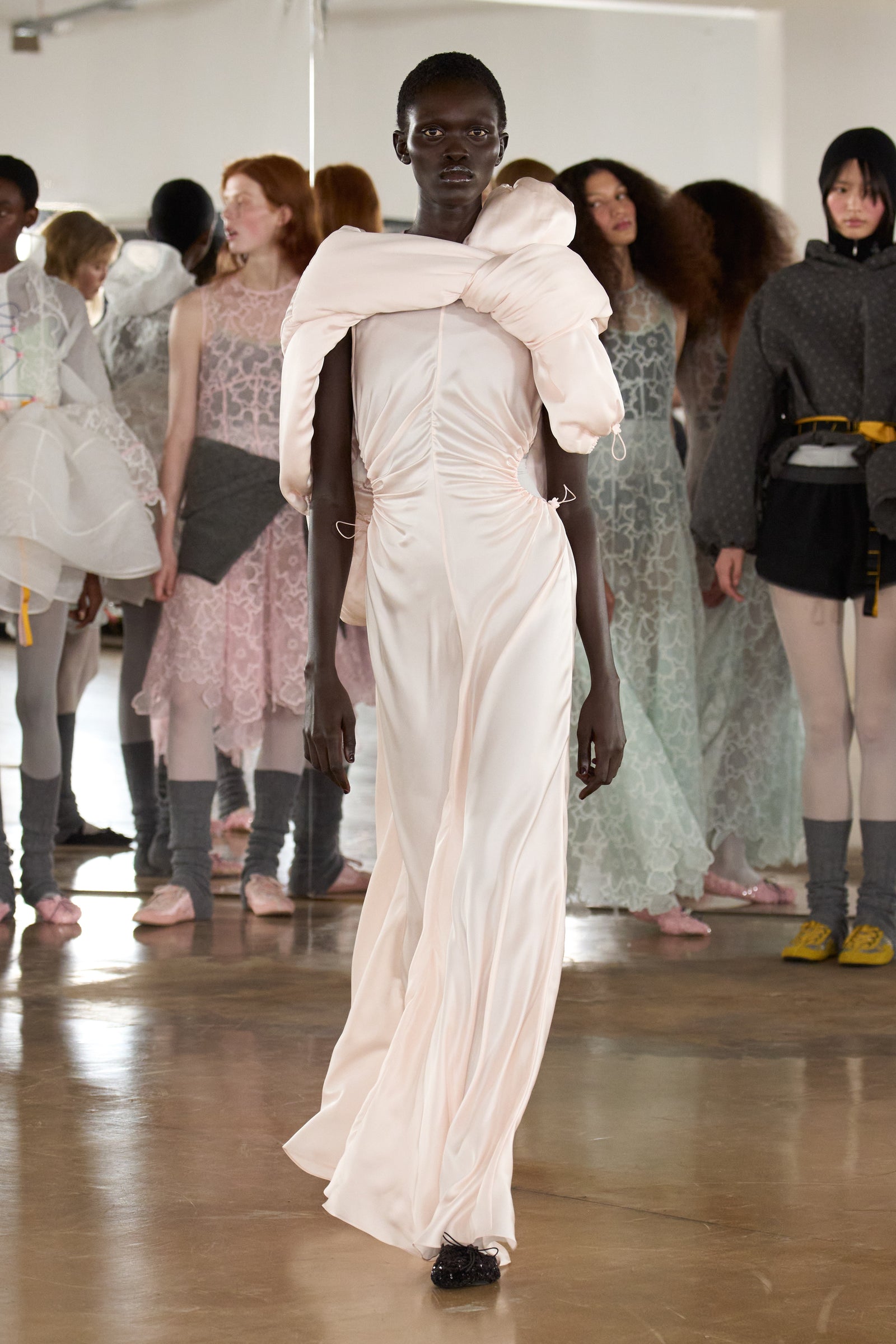 CBFELINE | GOWN SILK SATIN BLUSH PINK