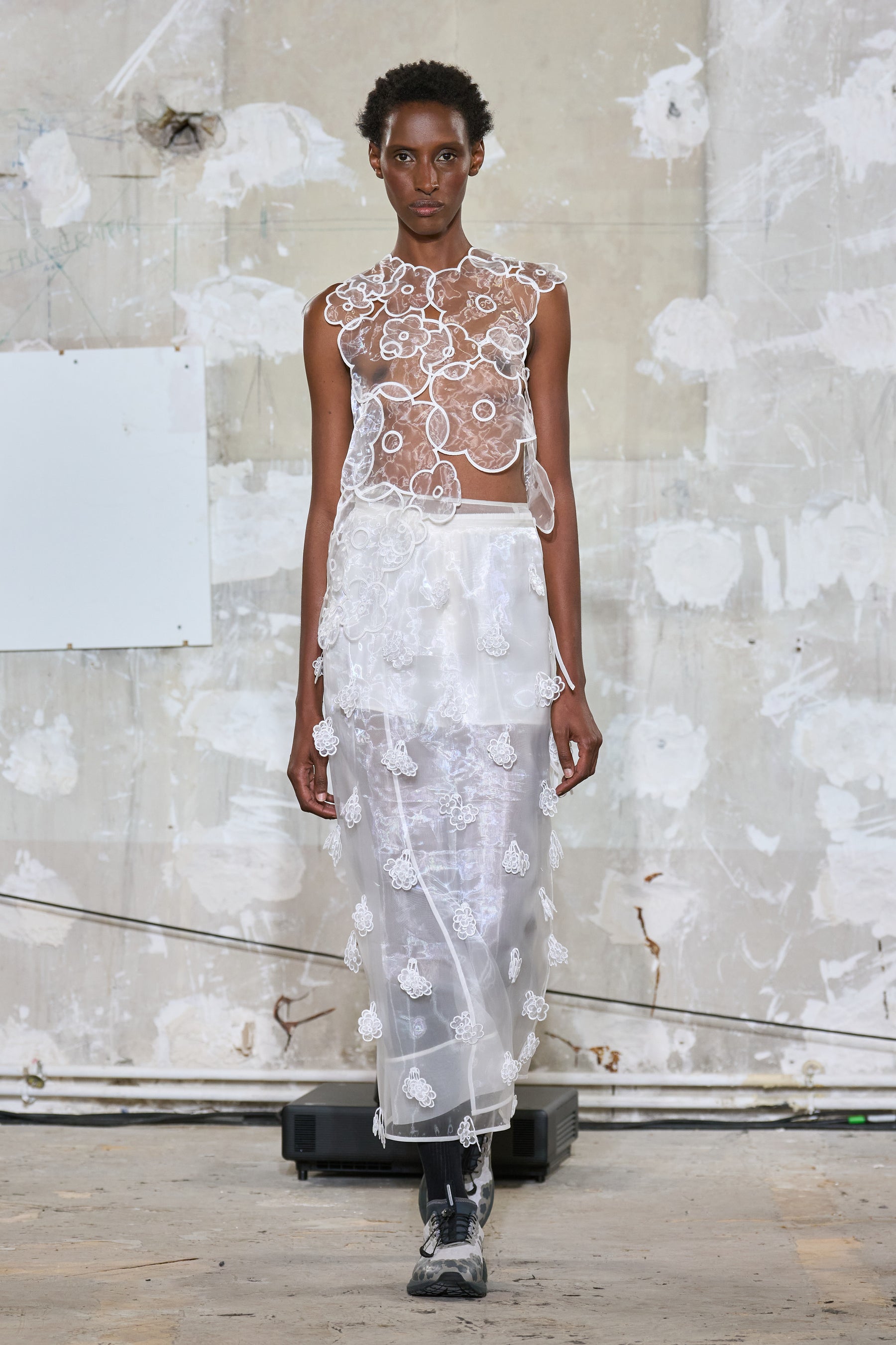 【新品、タグ付き】Bibiy. COLENNE SKIRT WHITE Eyelet Bea Maxi Skirt - Off White