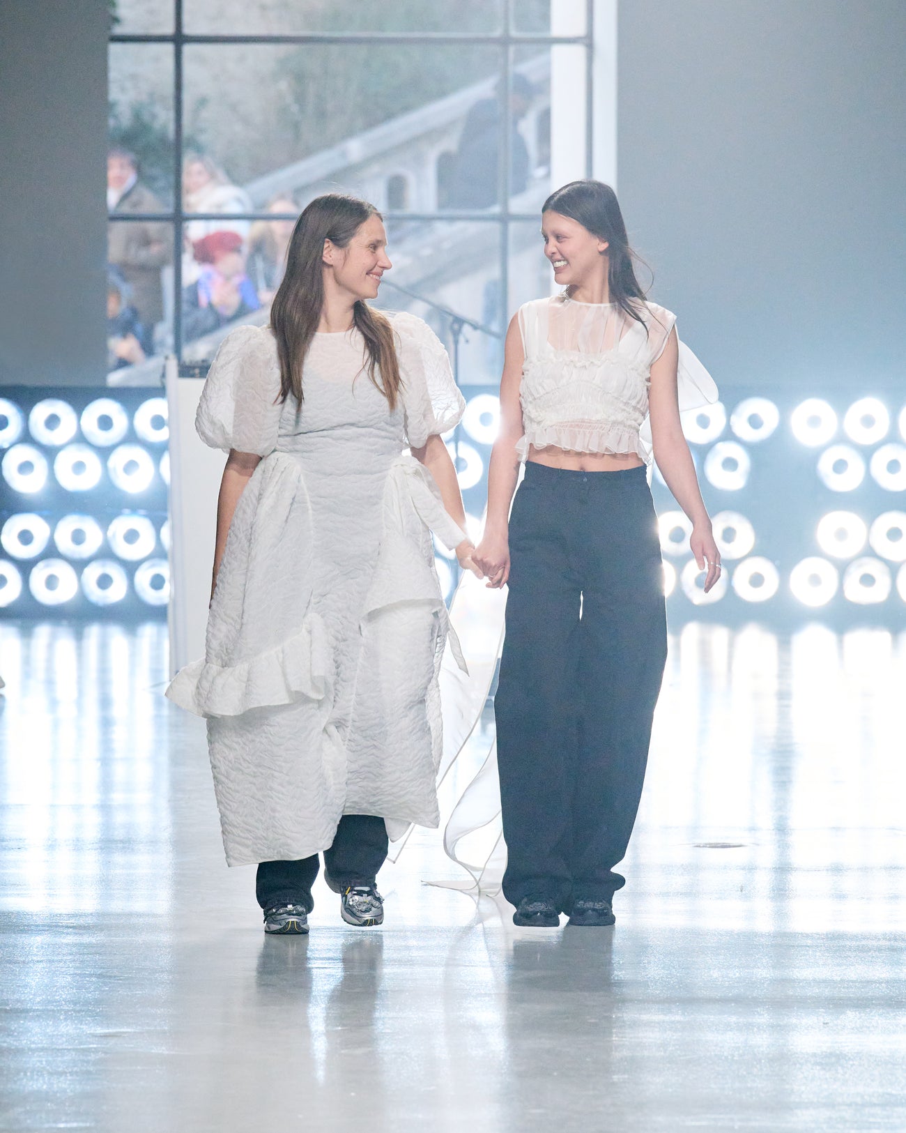 FW23